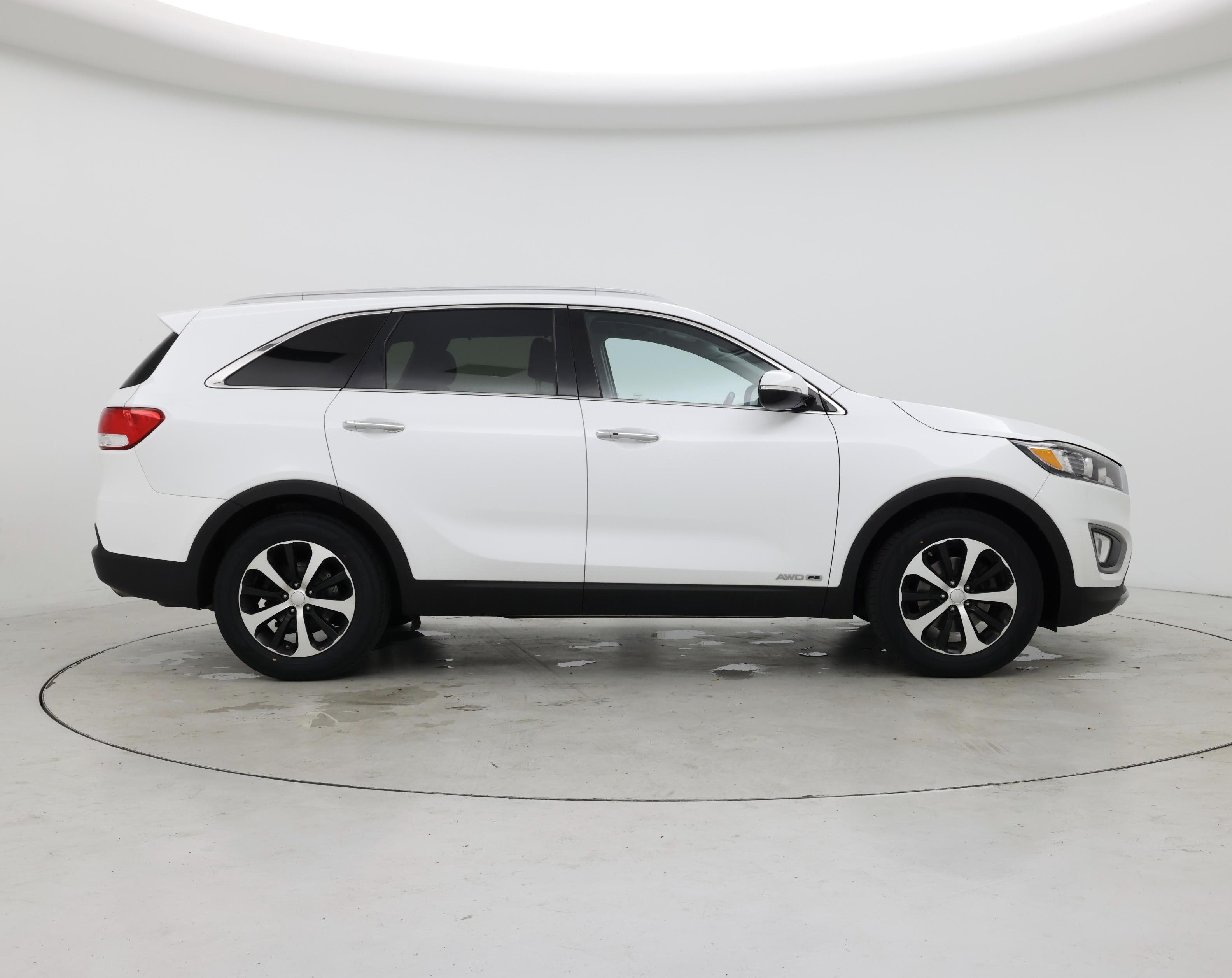 Thumbnail: 2017 Kia Sorento - 7
