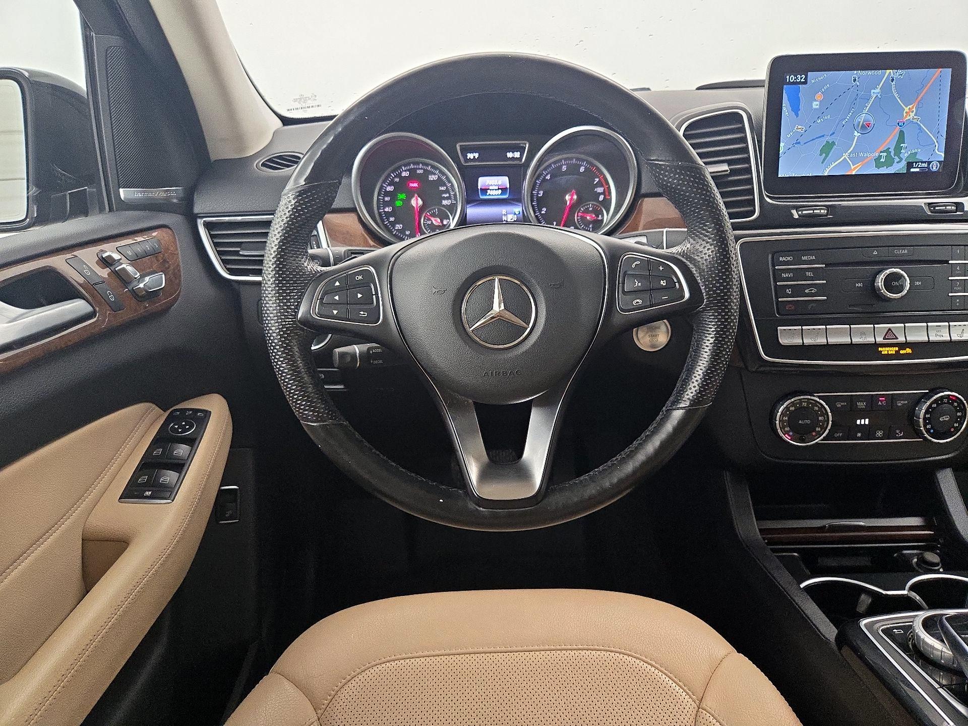 Thumbnail: 2018 Mercedes-Benz GLE - 10
