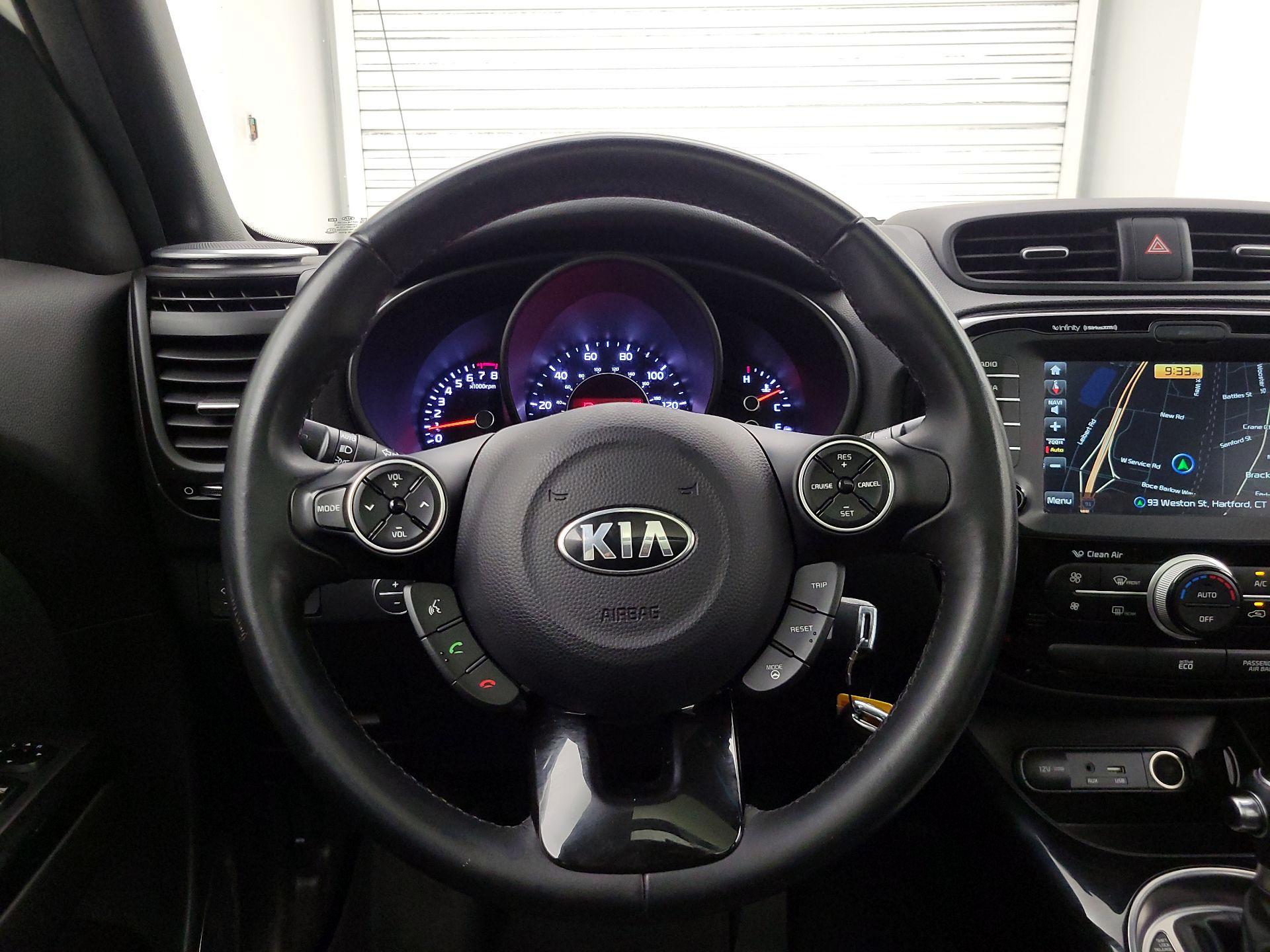 Thumbnail: 2015 Kia Soul - 10