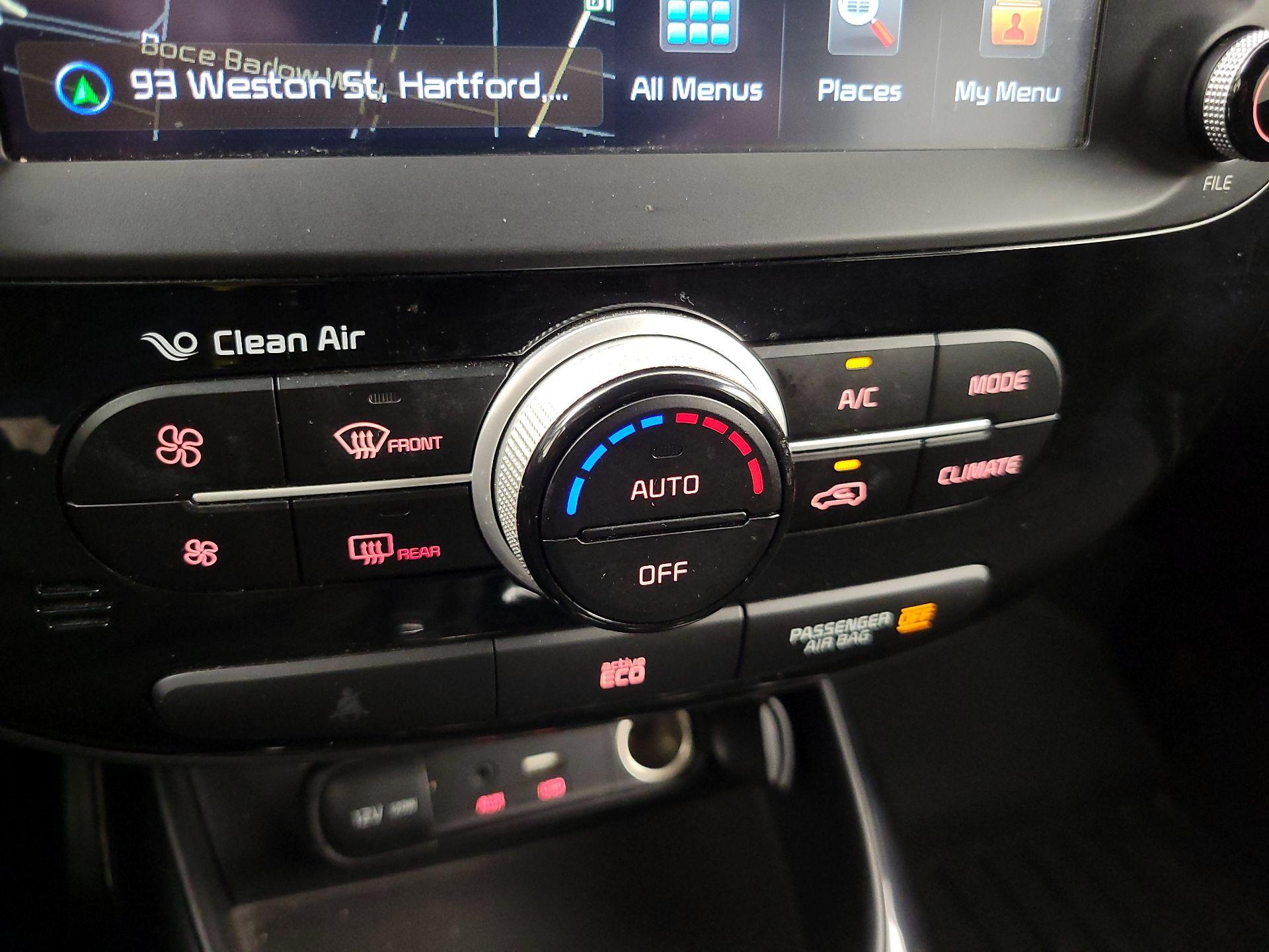 Thumbnail: 2015 Kia Soul - 17