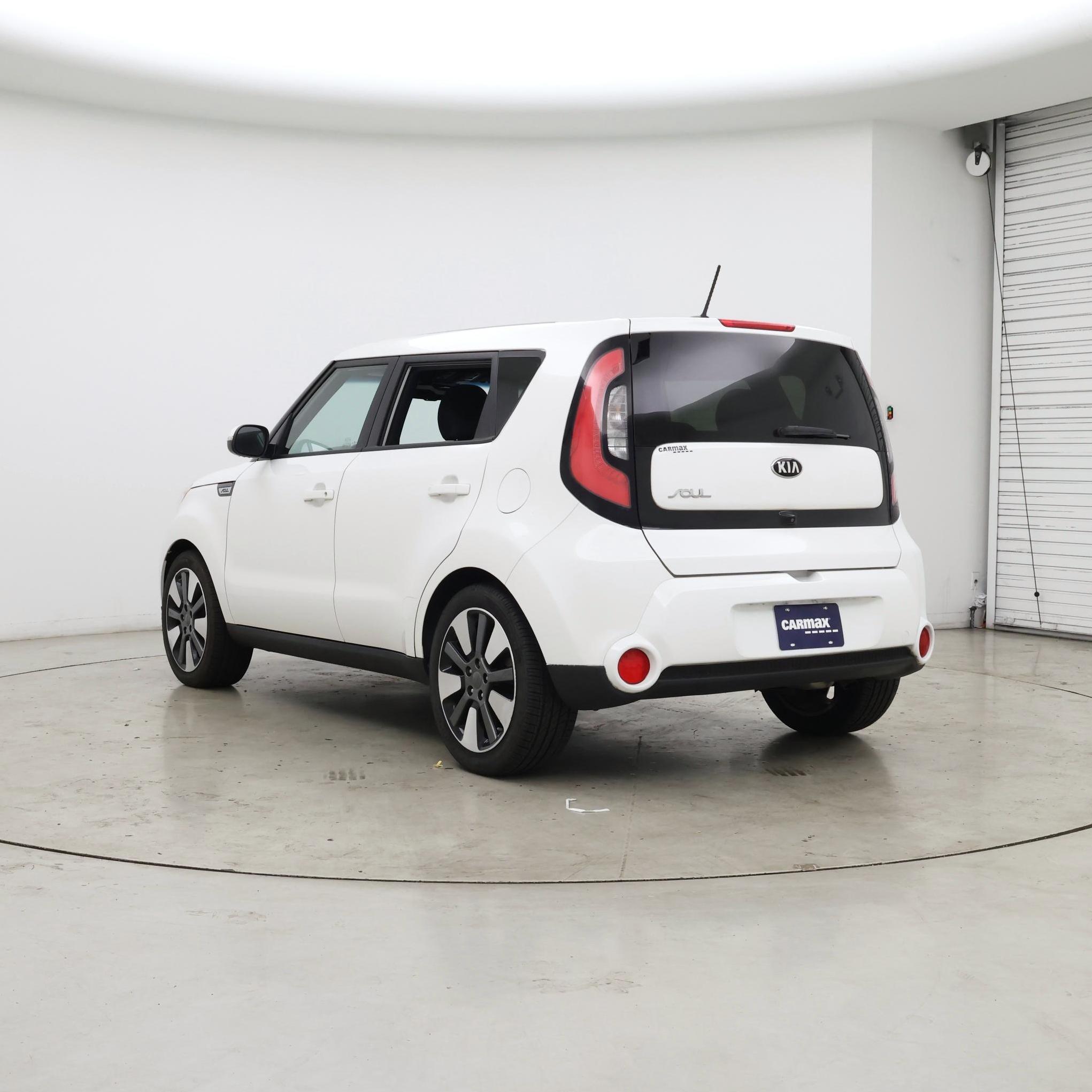 Thumbnail: 2015 Kia Soul - 2