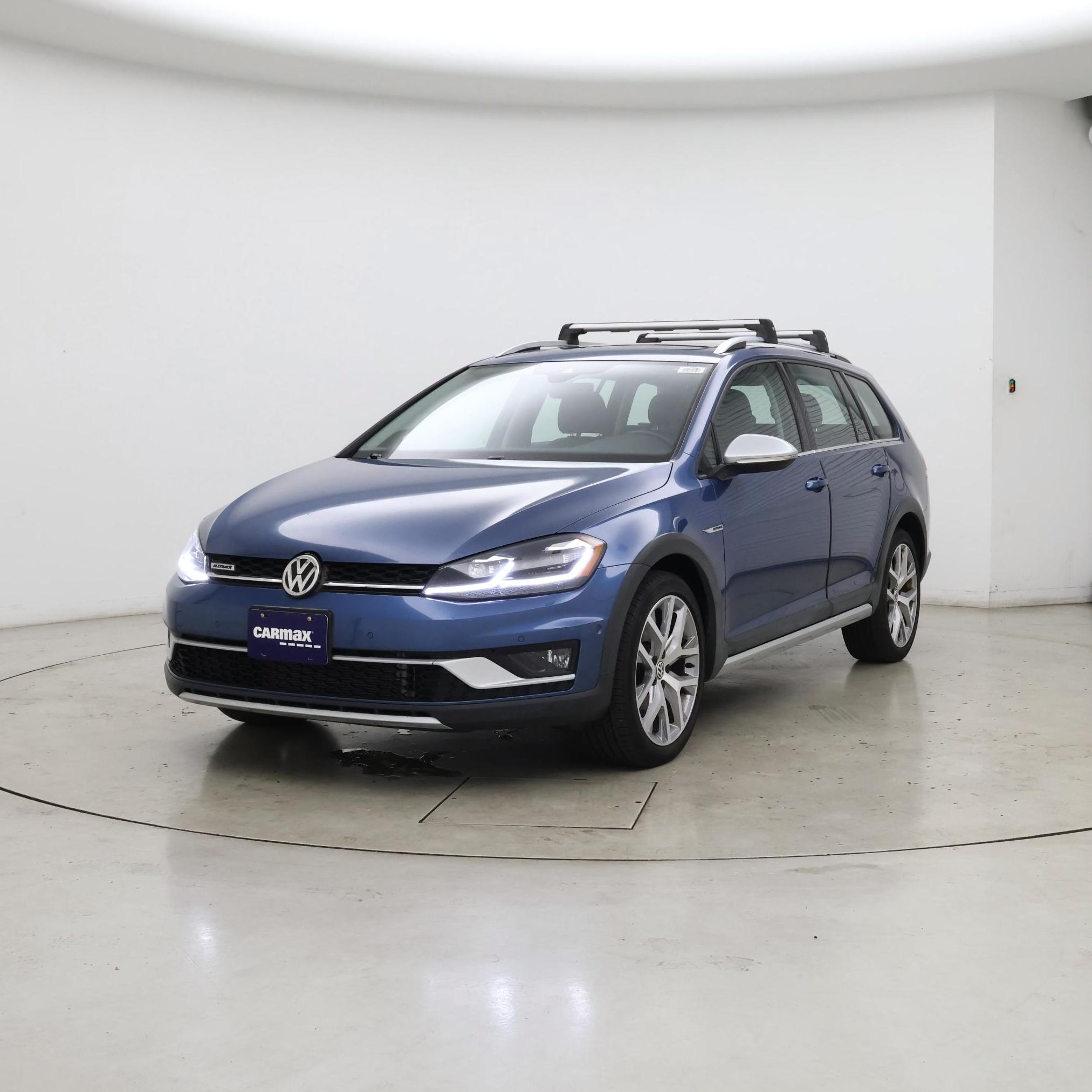 Thumbnail: 2018 Volkswagen Golf - 4