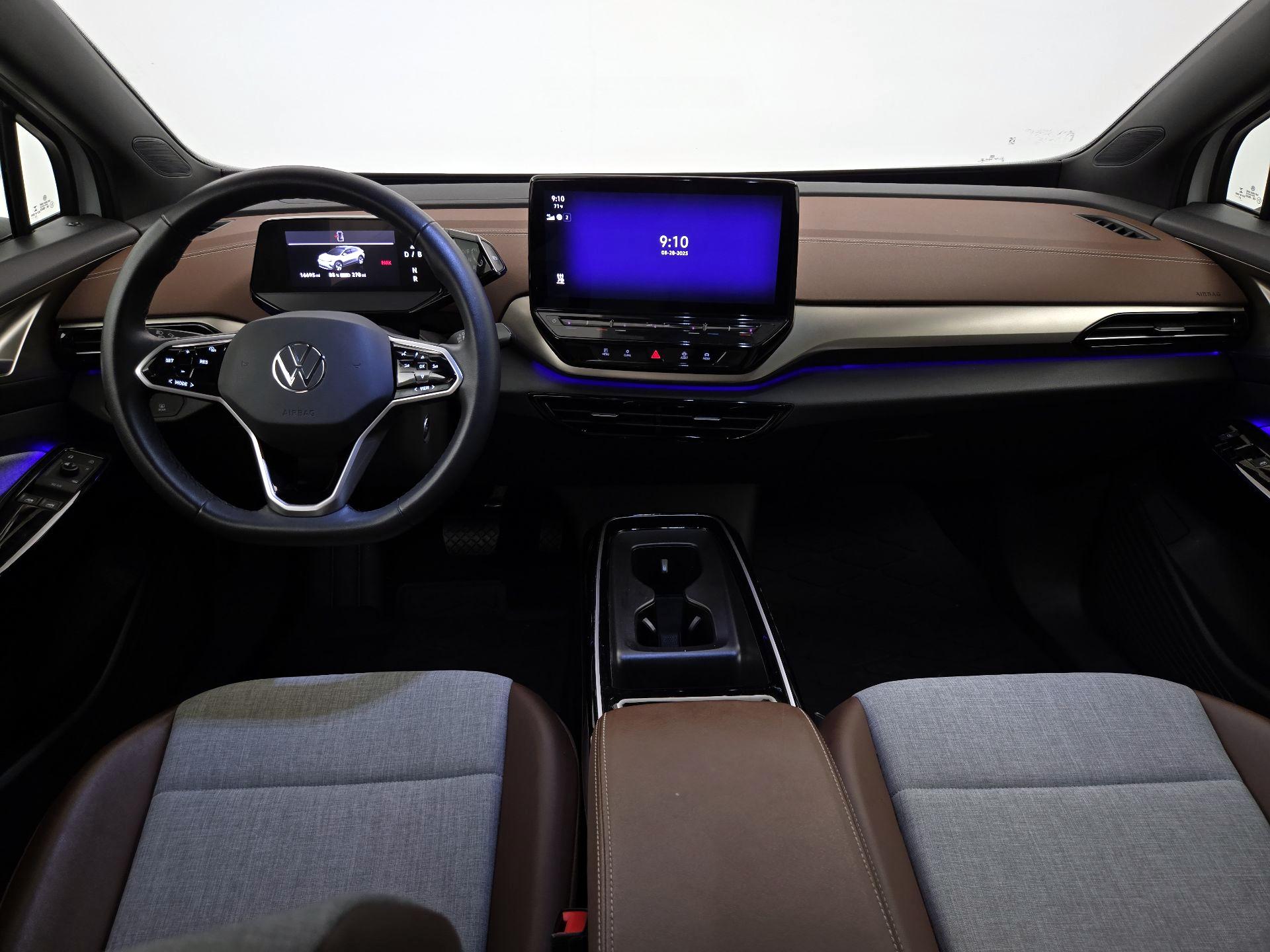 Thumbnail: 2023 Volkswagen ID.4 - 9