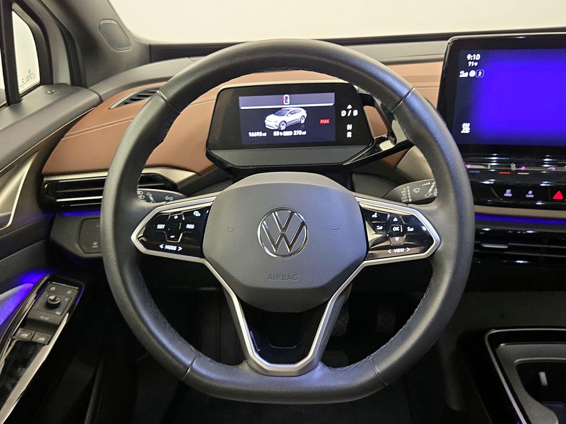 Thumbnail: 2023 Volkswagen ID.4 - 10