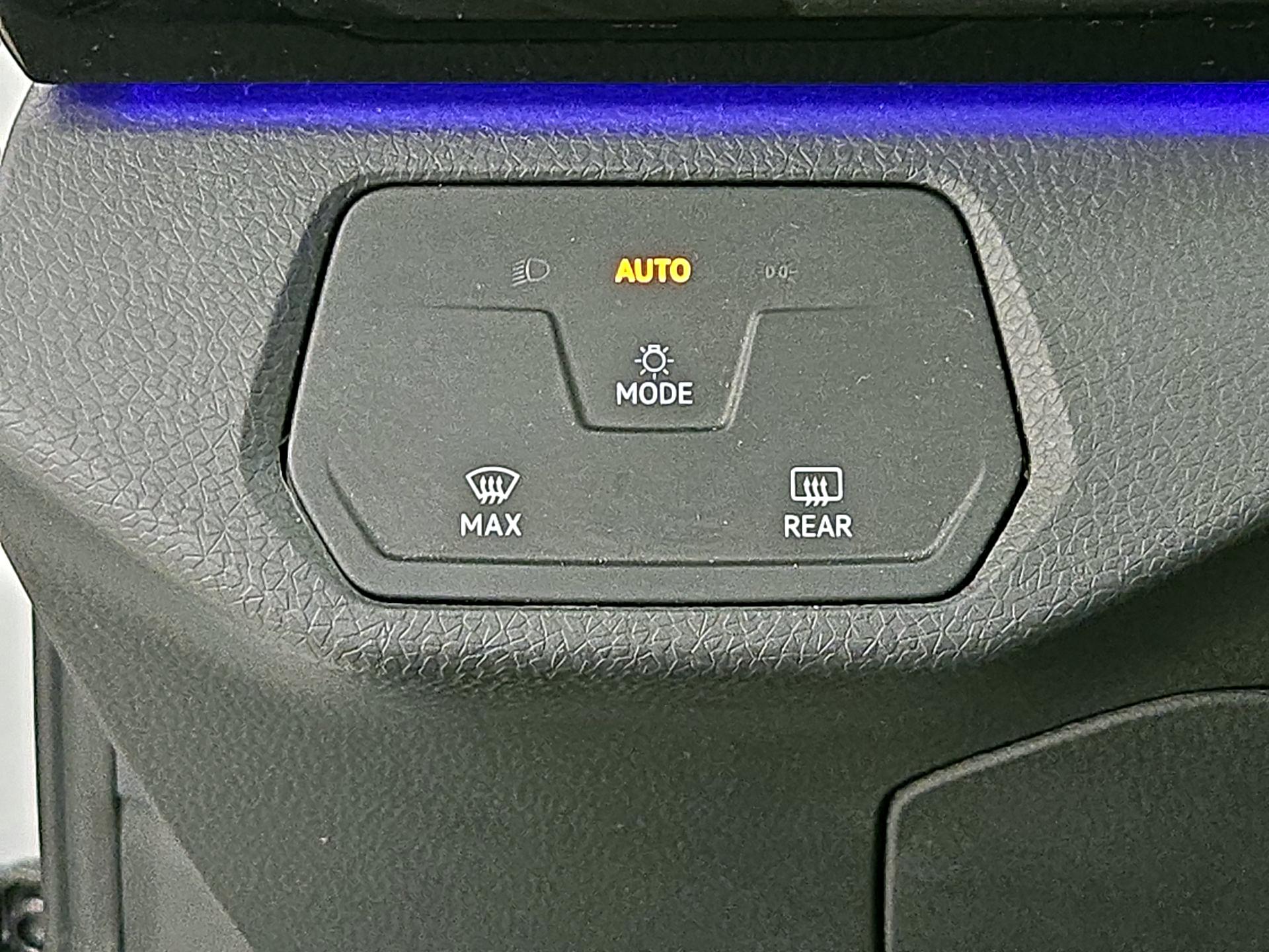 Thumbnail: 2023 Volkswagen ID.4 - 13