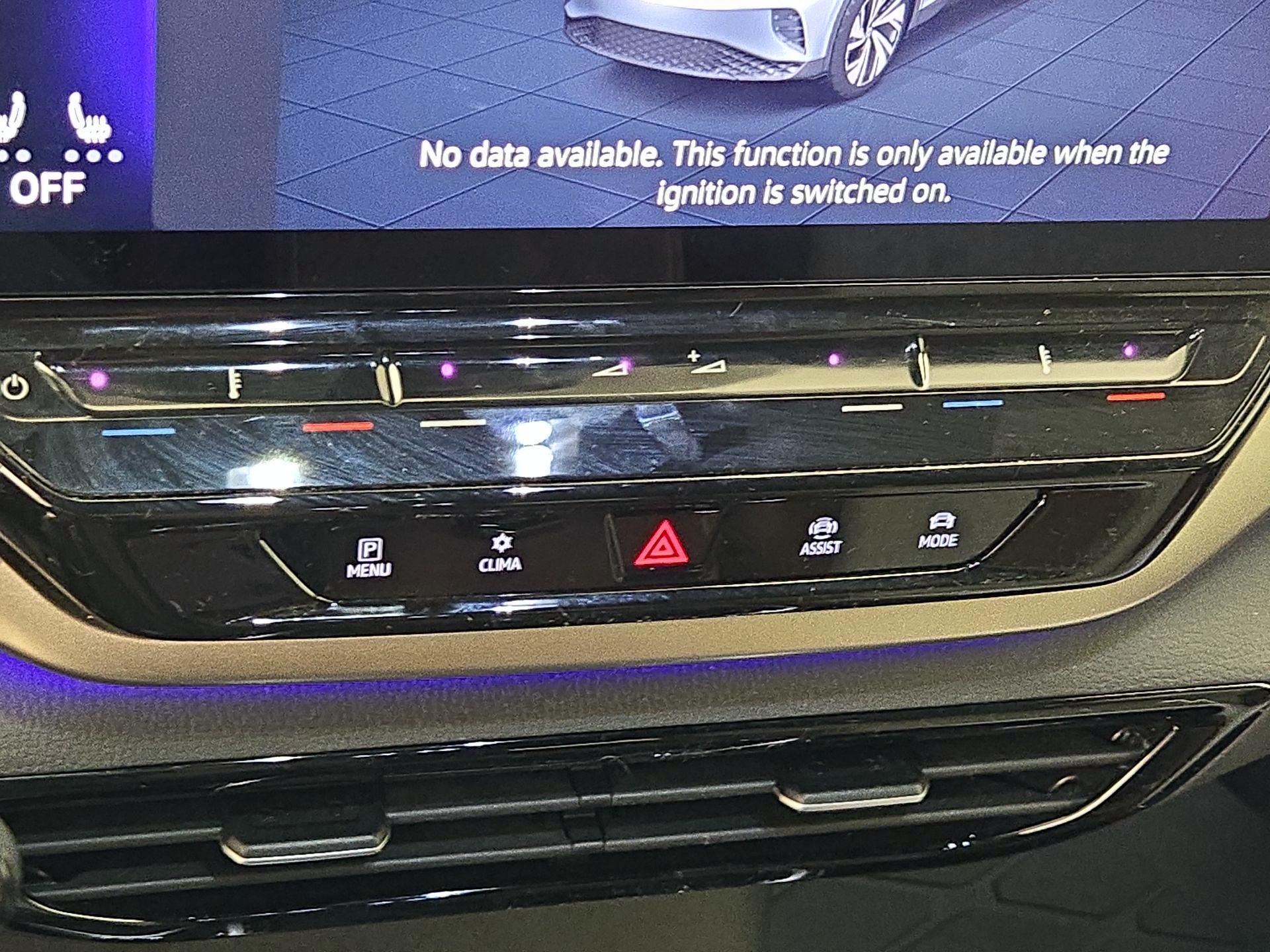 Thumbnail: 2023 Volkswagen ID.4 - 17