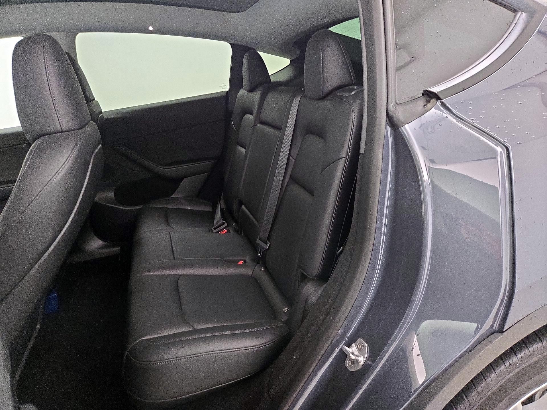 Thumbnail: 2023 Tesla Model Y - 20
