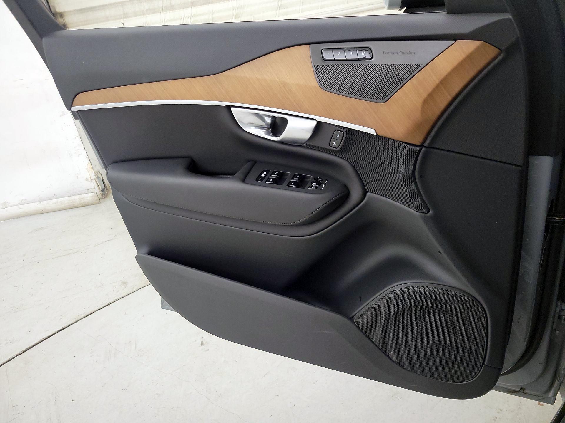 Thumbnail: 2024 Volvo XC90 - 12