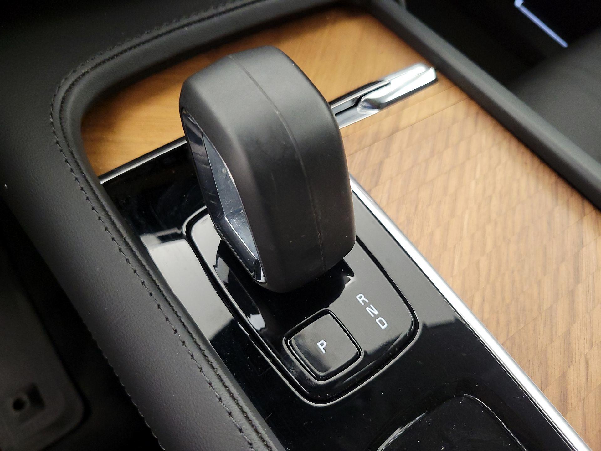 Thumbnail: 2024 Volvo XC90 - 18