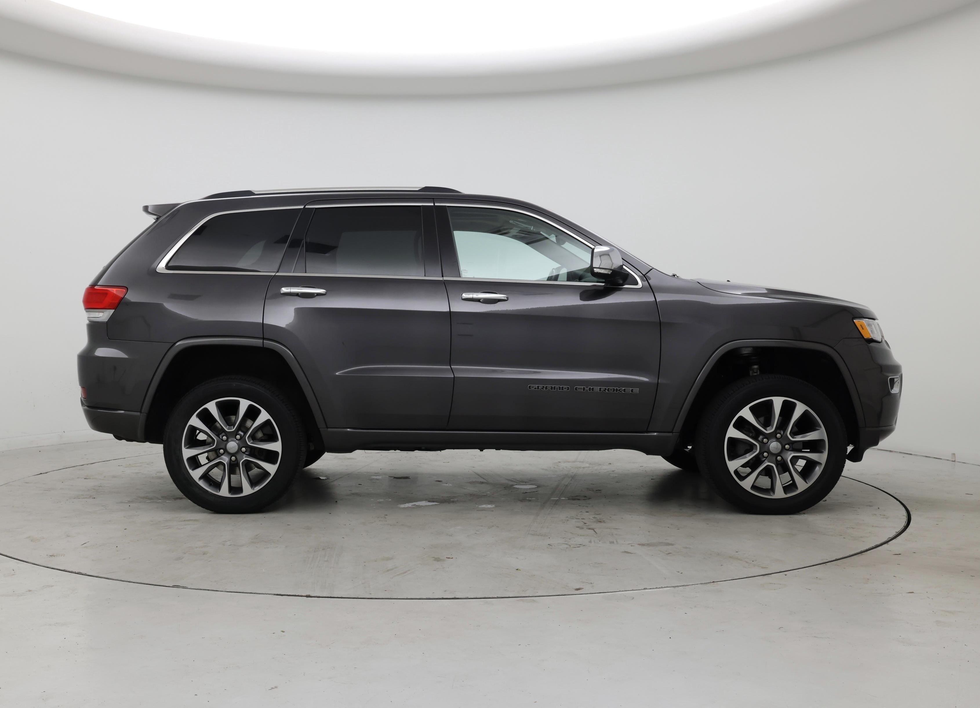 Thumbnail: 2017 Jeep Grand Cherokee - 7