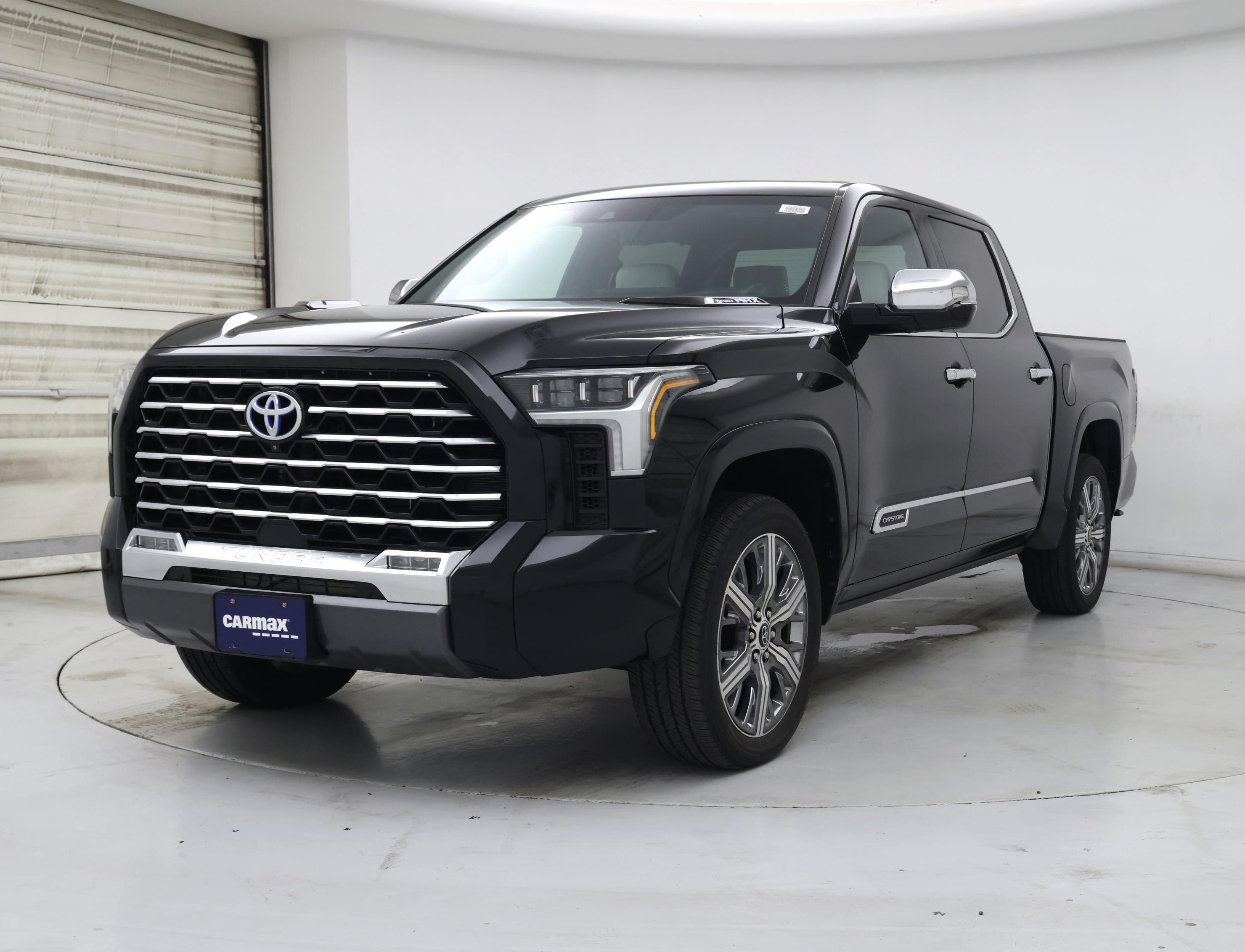 Thumbnail: 2023 Toyota Tundra - 4