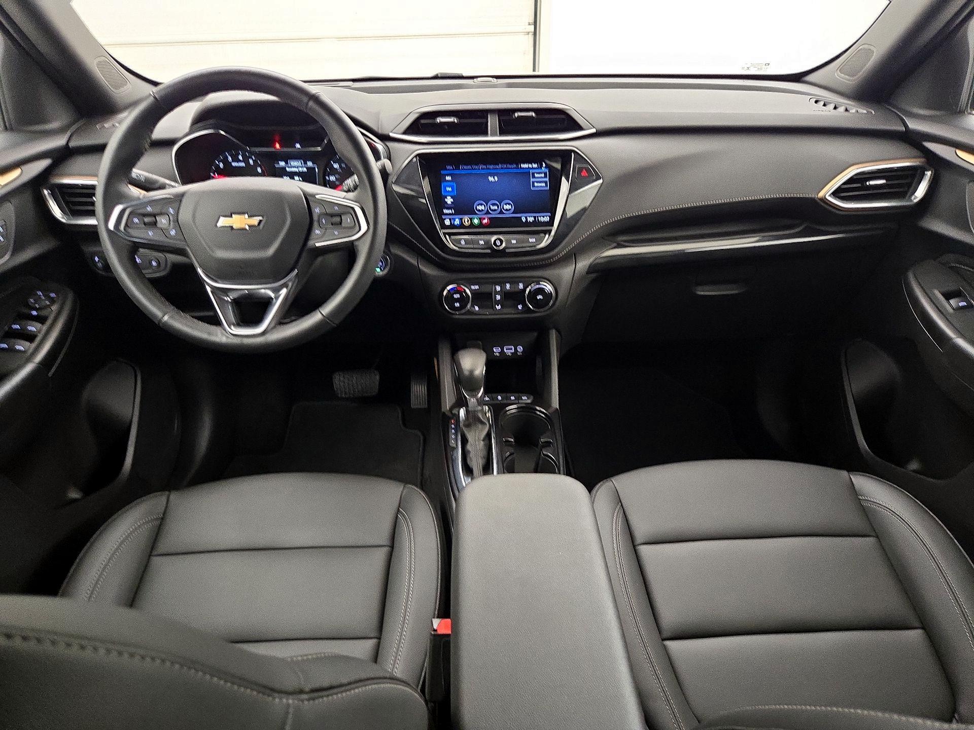 Thumbnail: 2023 Chevrolet TrailBlazer - 9