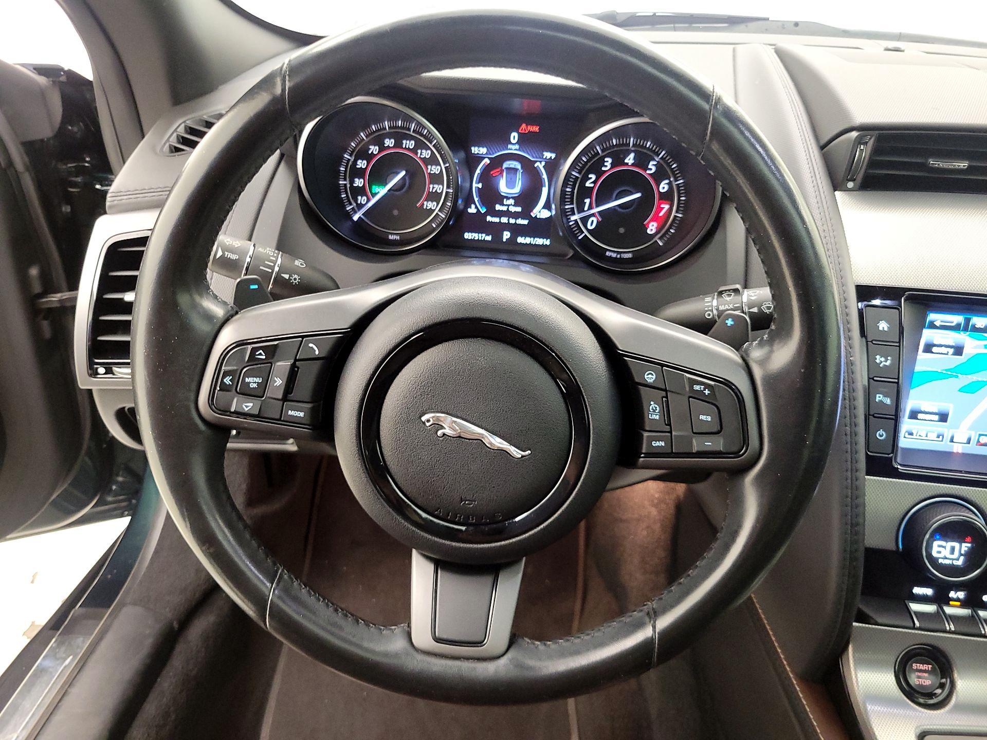 Thumbnail: 2017 Jaguar F-Type - 10