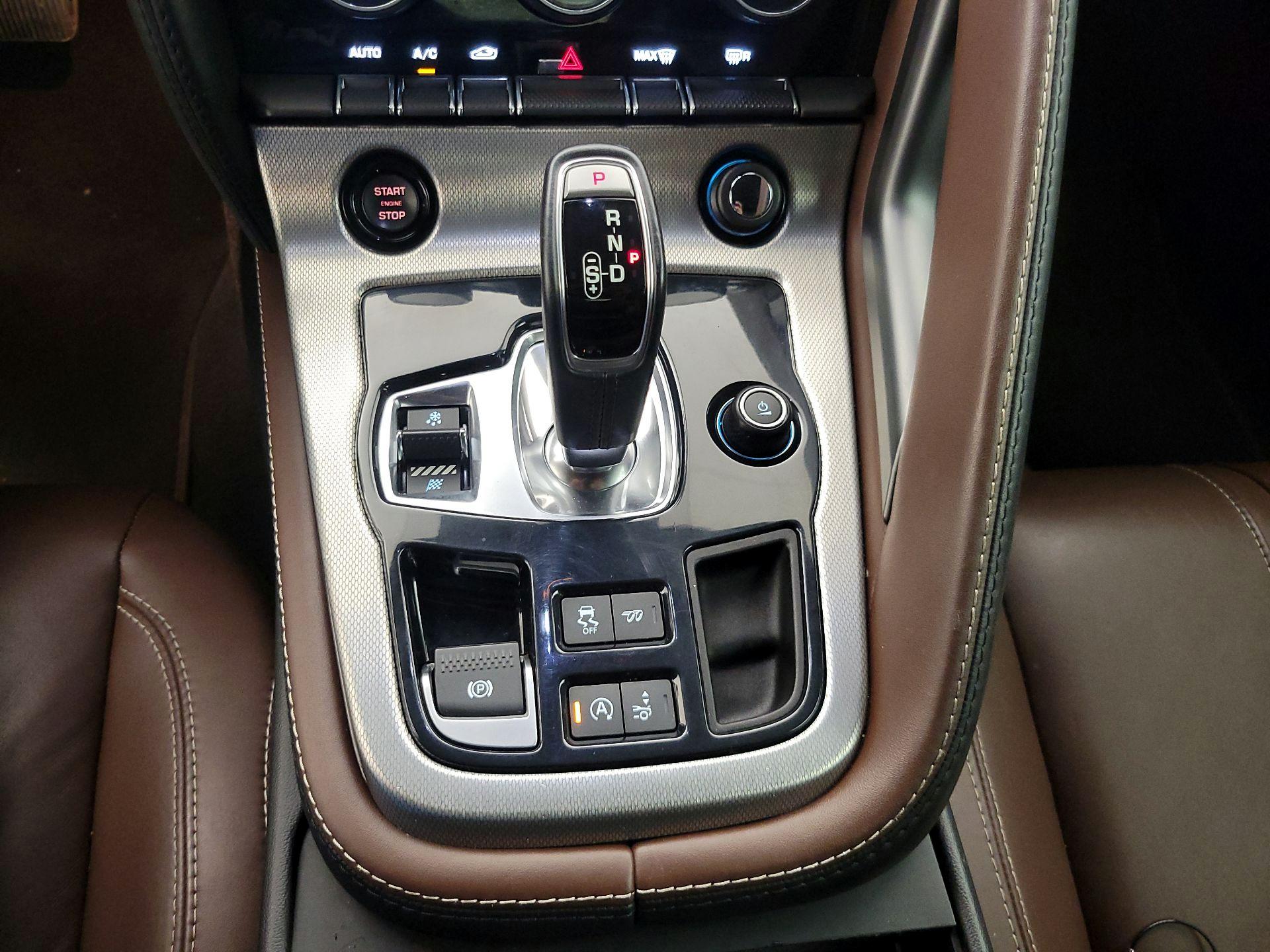 Thumbnail: 2017 Jaguar F-Type - 18