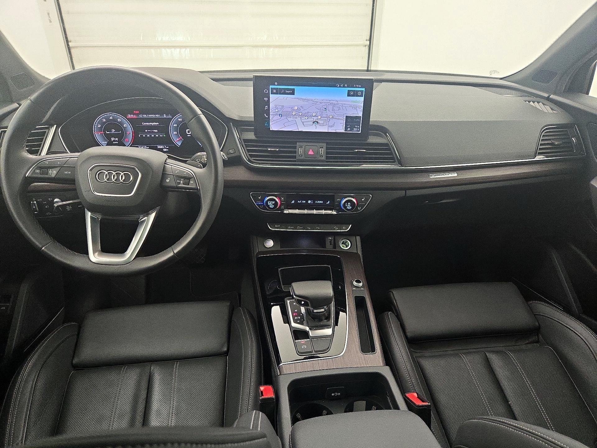 Thumbnail: 2023 Audi Q5 - 9