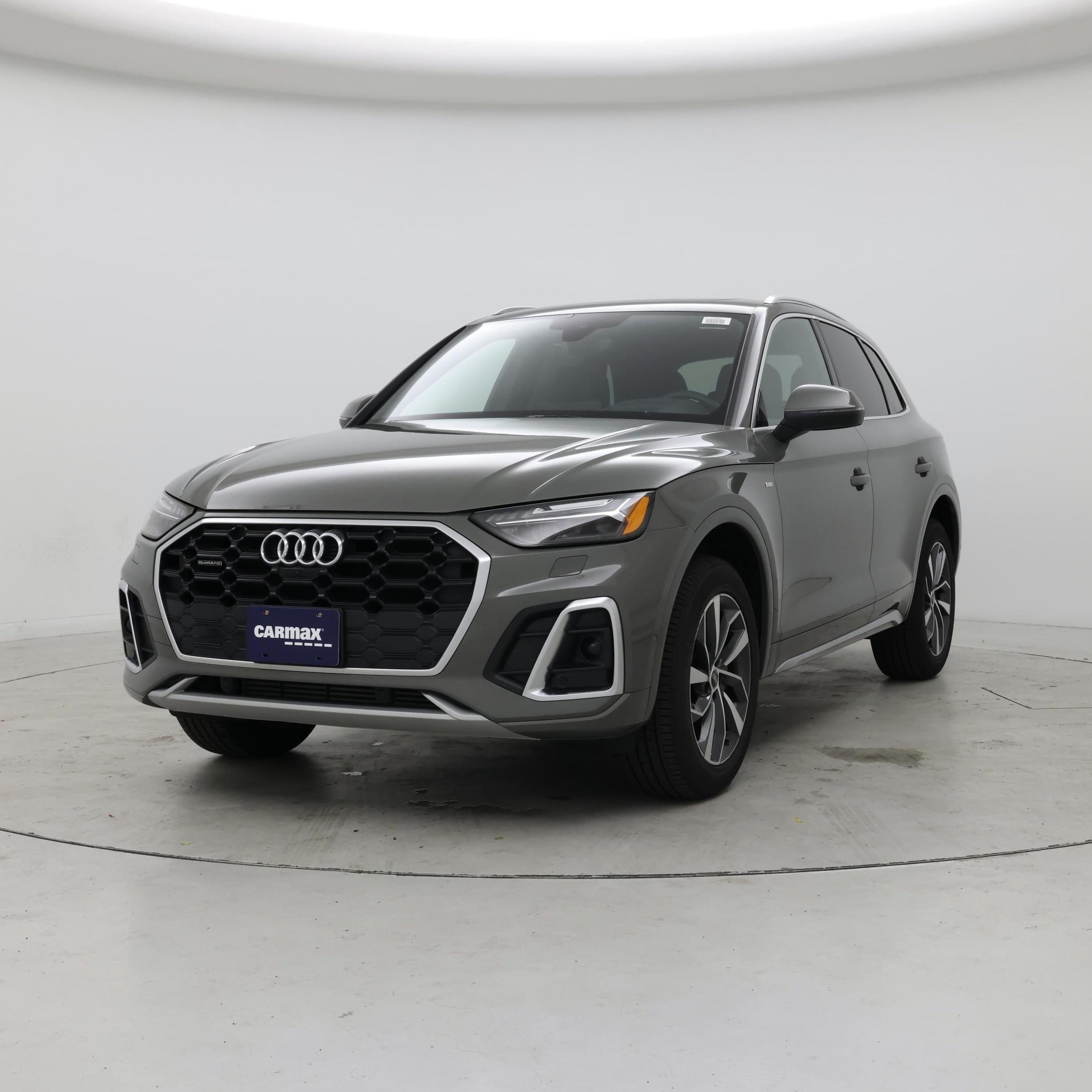 Thumbnail: 2023 Audi Q5 - 4
