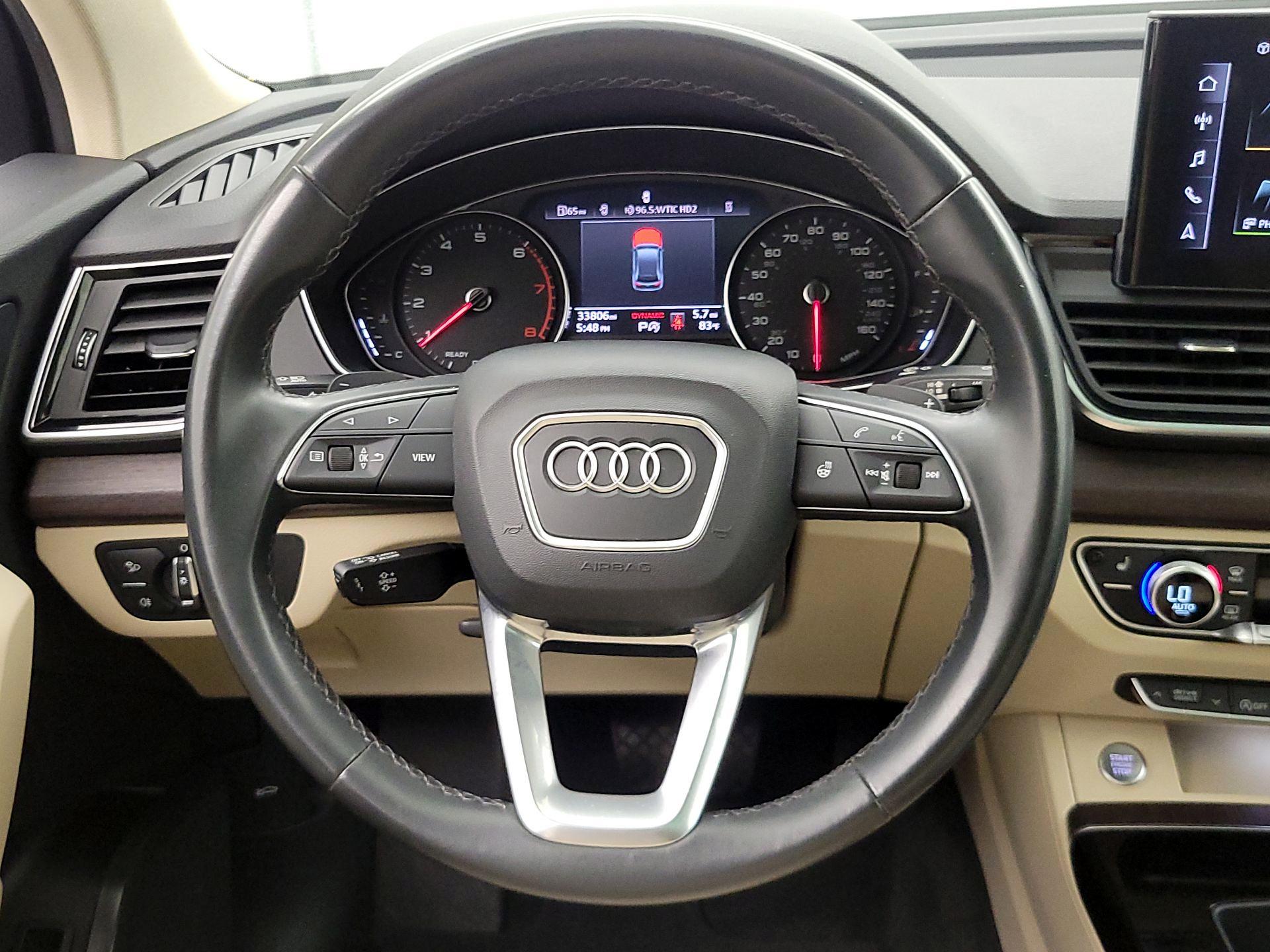 Thumbnail: 2022 Audi Q5 - 10