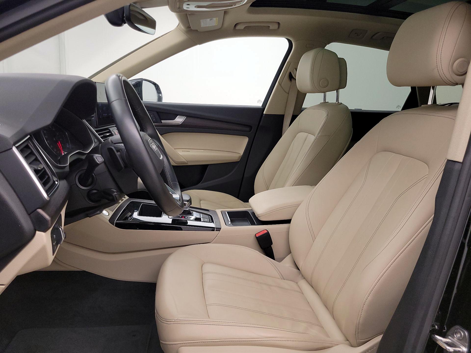 Thumbnail: 2022 Audi Q5 - 11