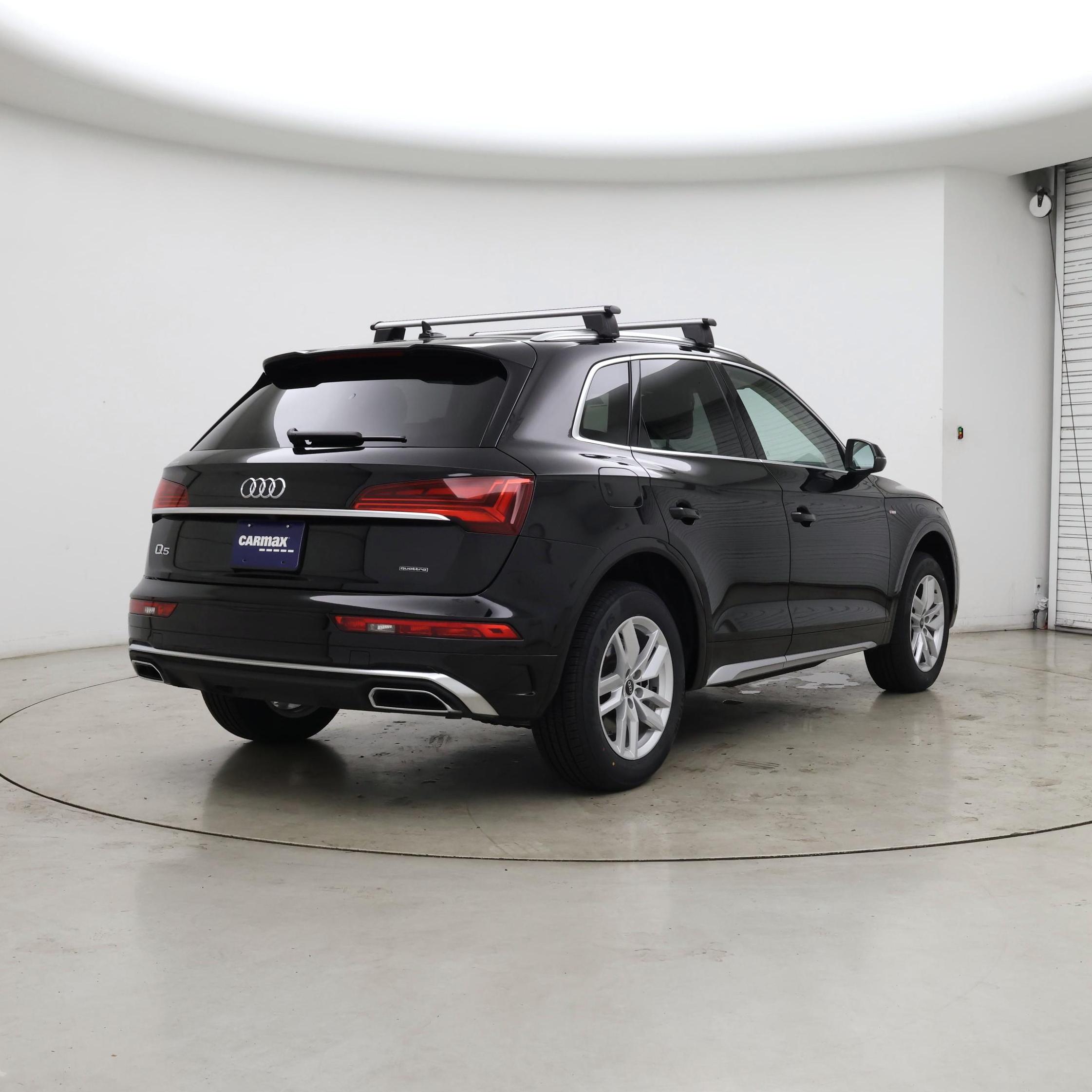 Thumbnail: 2022 Audi Q5 - 8