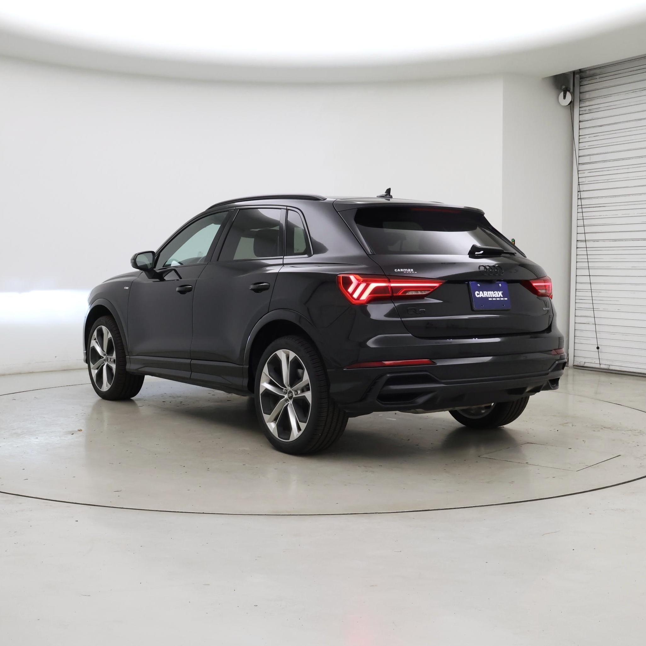 Thumbnail: 2022 Audi Q3 - 2