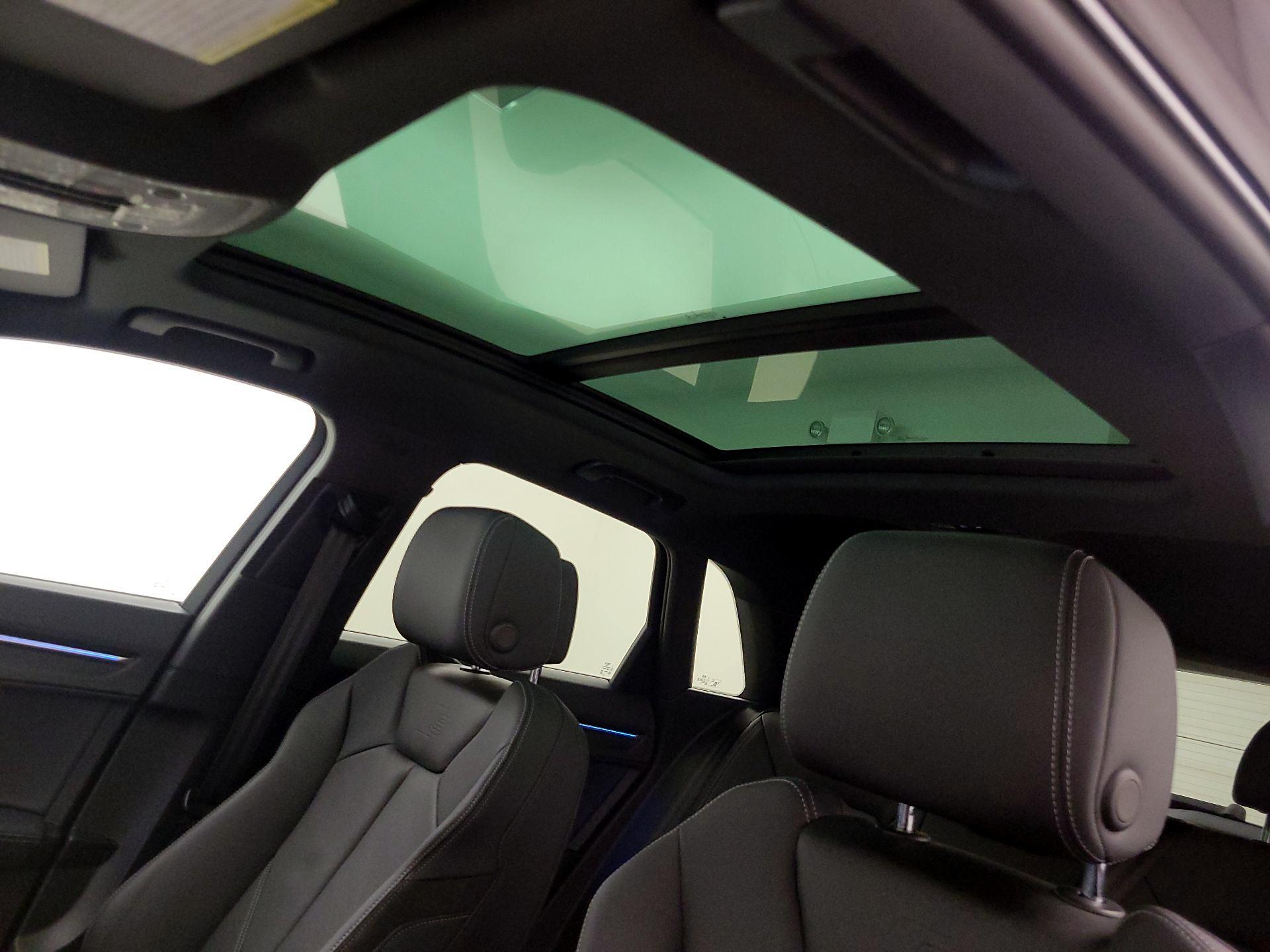 Thumbnail: 2022 Audi Q3 - 20
