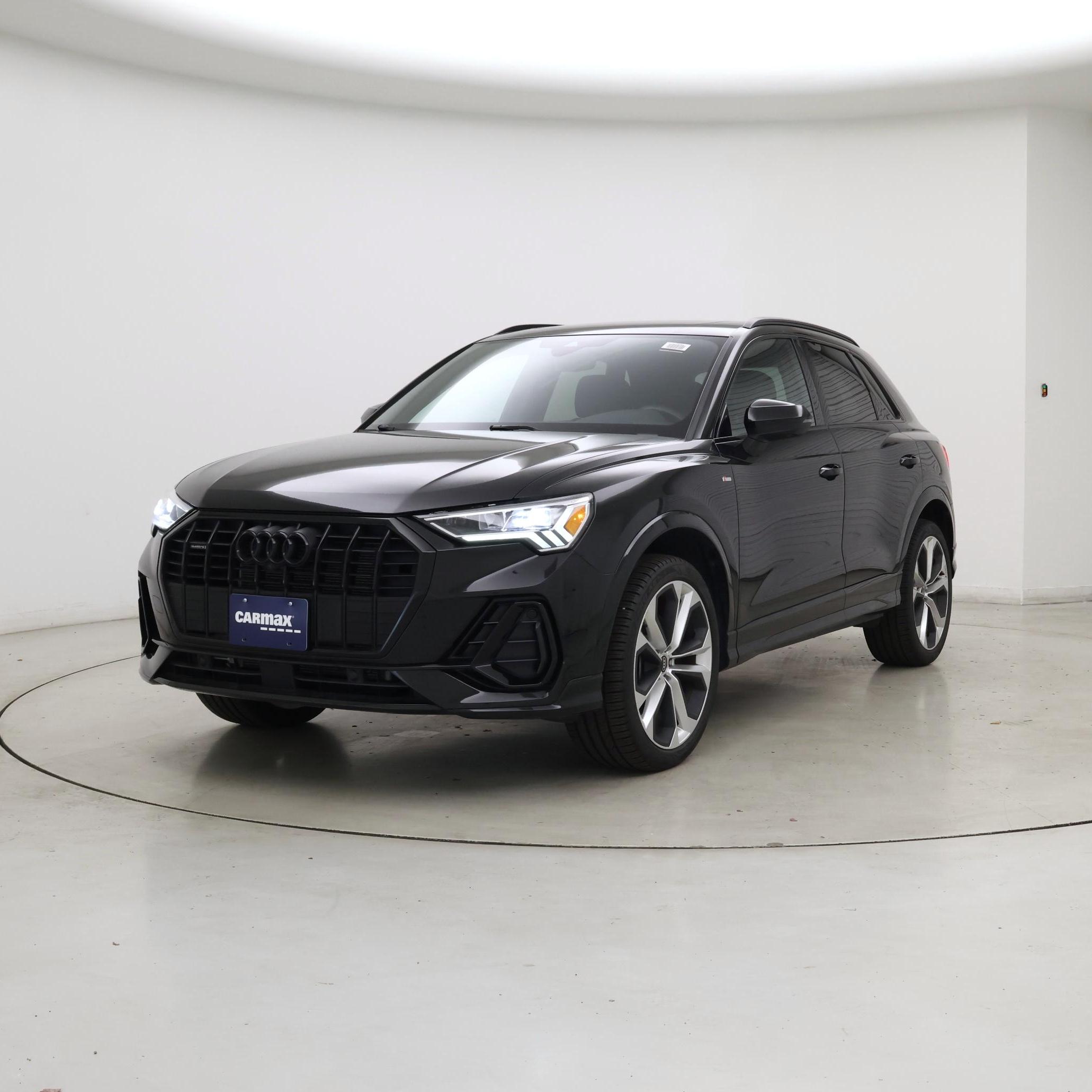 Thumbnail: 2022 Audi Q3 - 4
