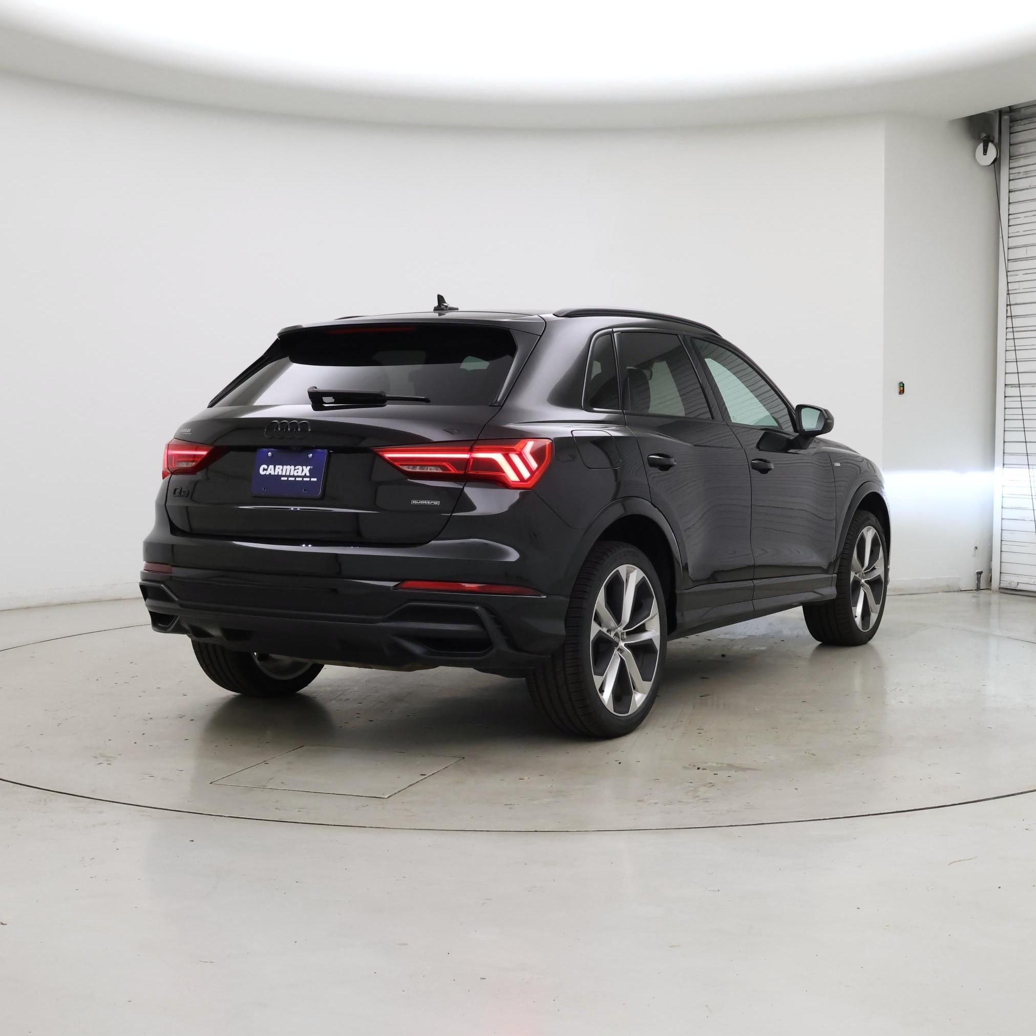 Thumbnail: 2022 Audi Q3 - 8