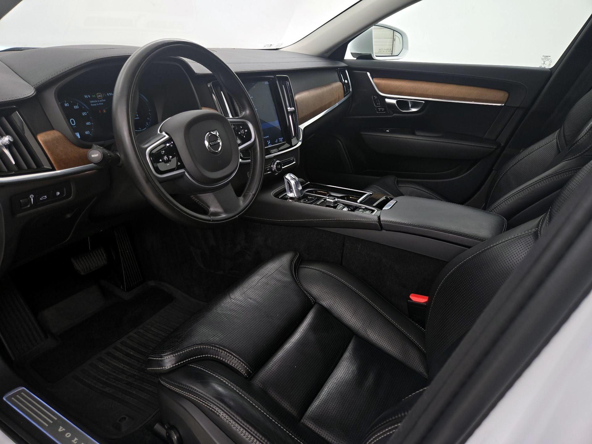 Thumbnail: 2019 Volvo S90 - 11