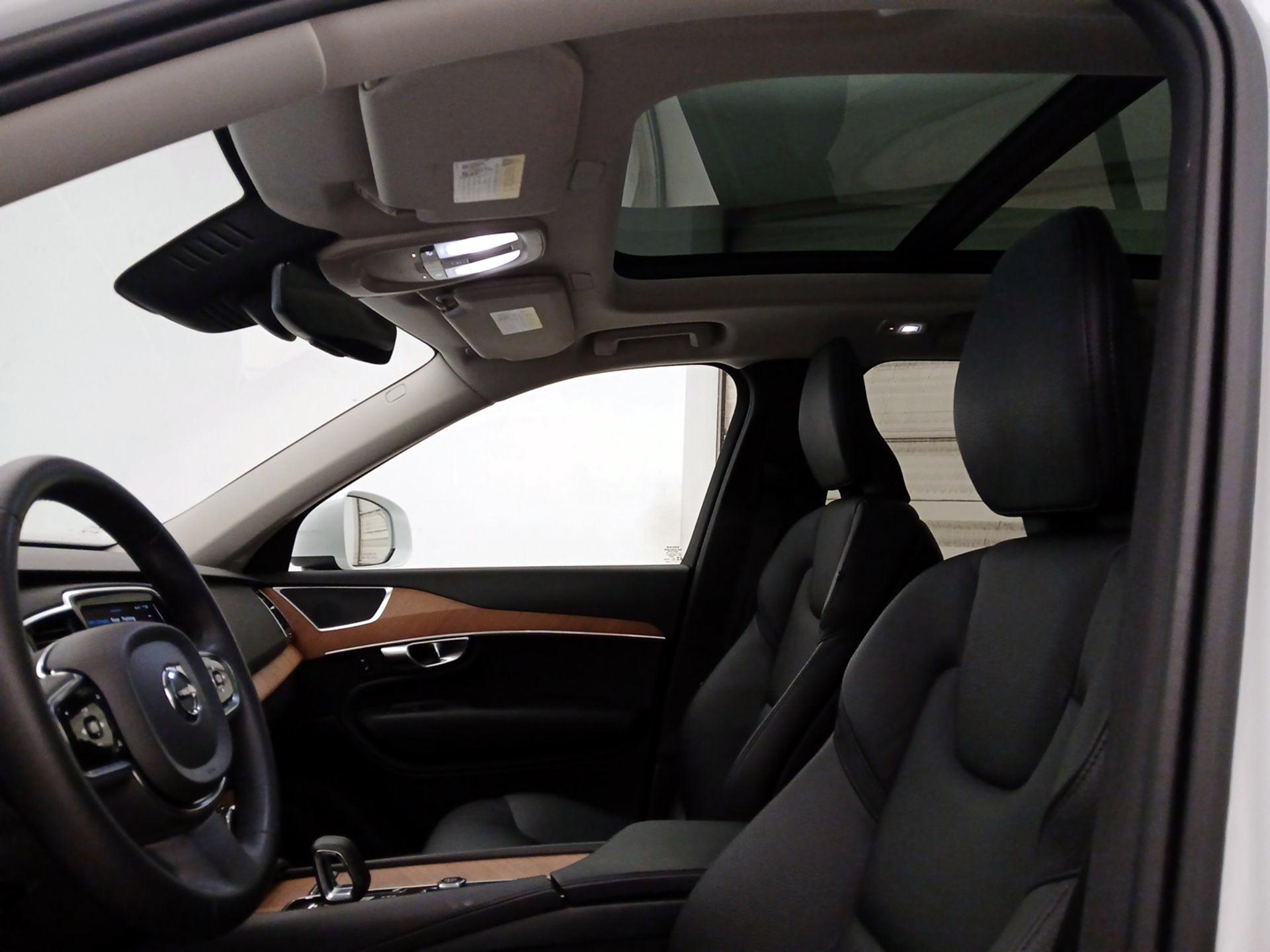 Thumbnail: 2024 Volvo XC90 - 19