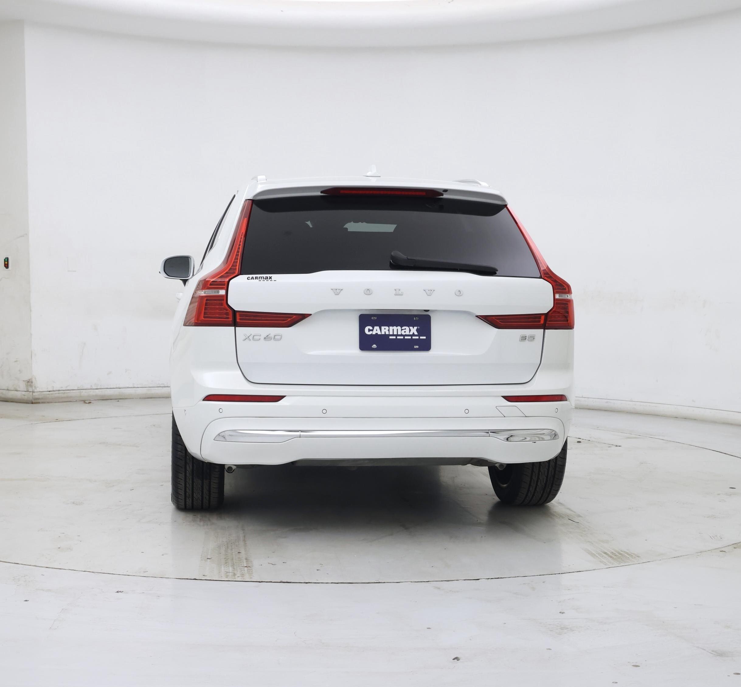 Thumbnail: 2022 Volvo XC60 - 6