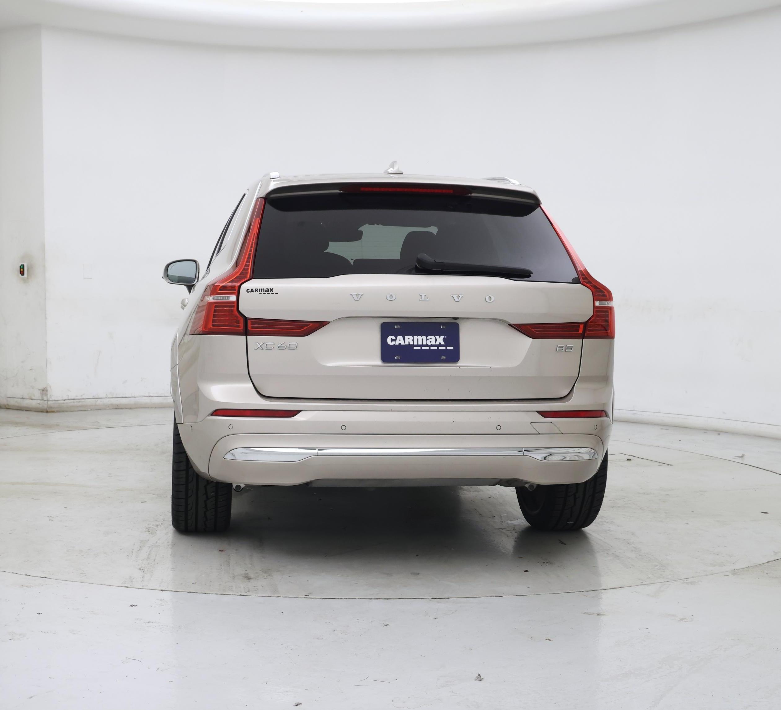 Thumbnail: 2023 Volvo XC60 - 6