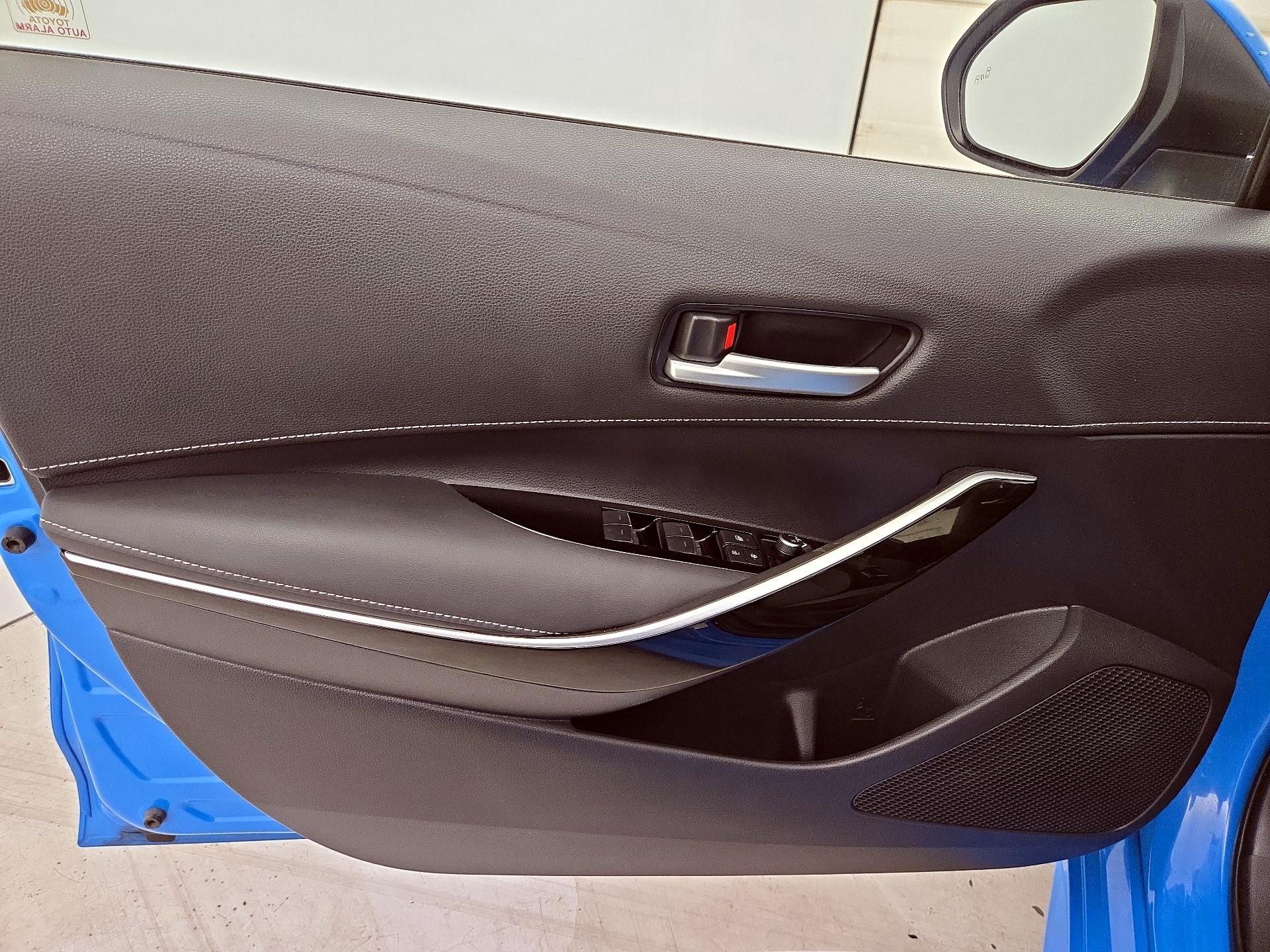 Thumbnail: 2019 Toyota Corolla - 12
