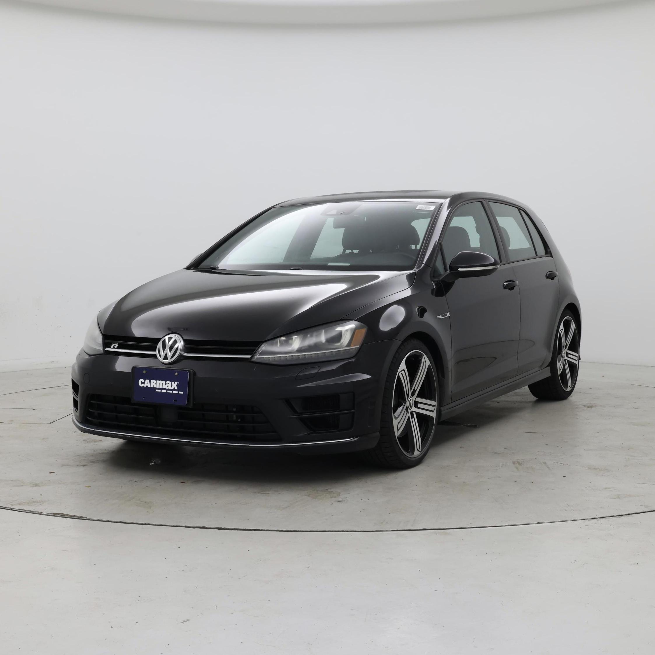 Thumbnail: 2016 Volkswagen Golf - 4