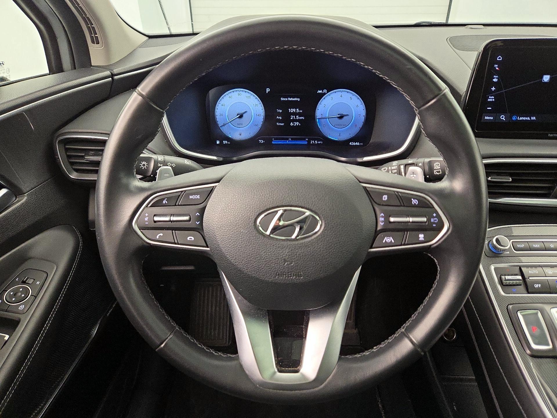Thumbnail: 2022 Hyundai Santa Fe - 10