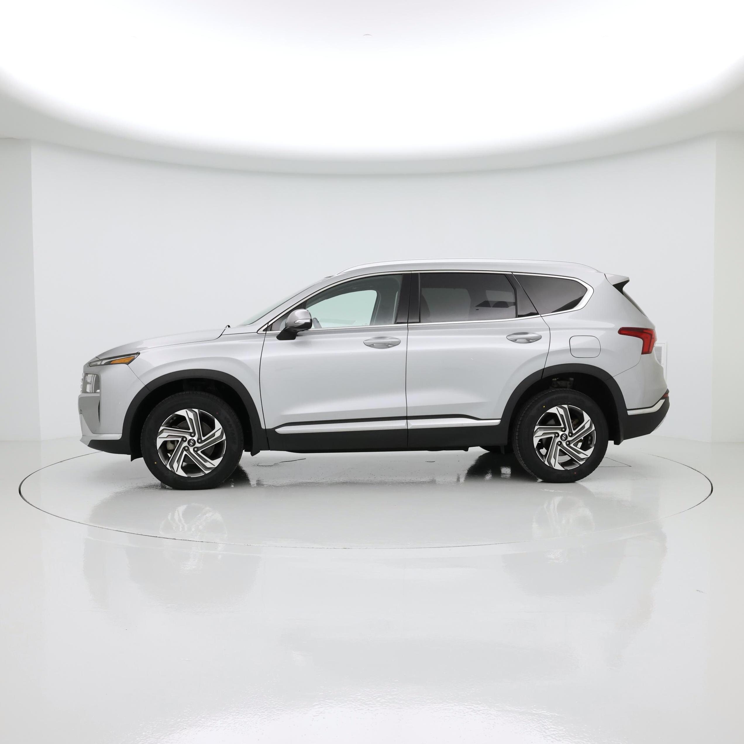 Thumbnail: 2022 Hyundai Santa Fe - 3