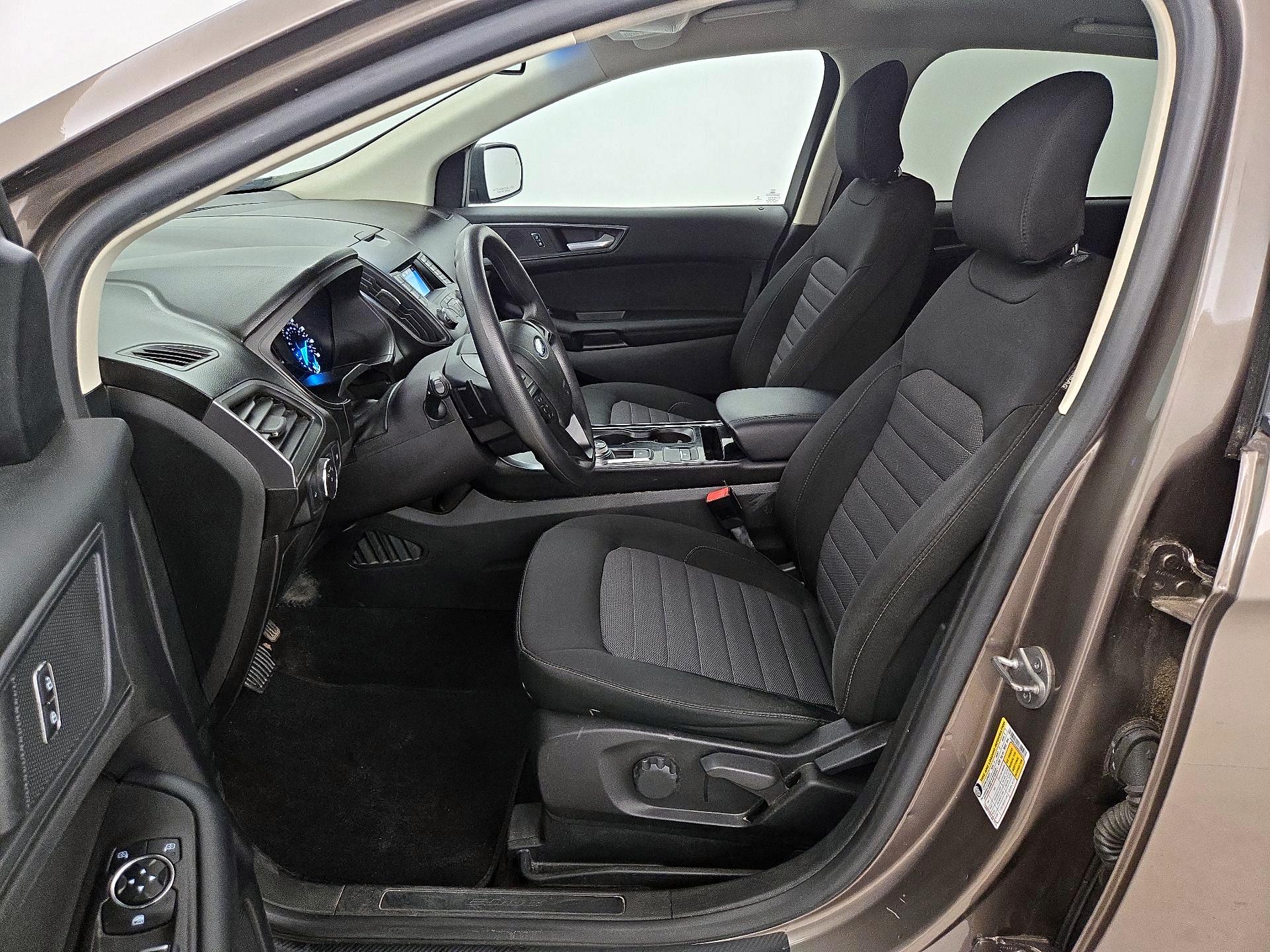 Thumbnail: 2019 Ford Edge - 11