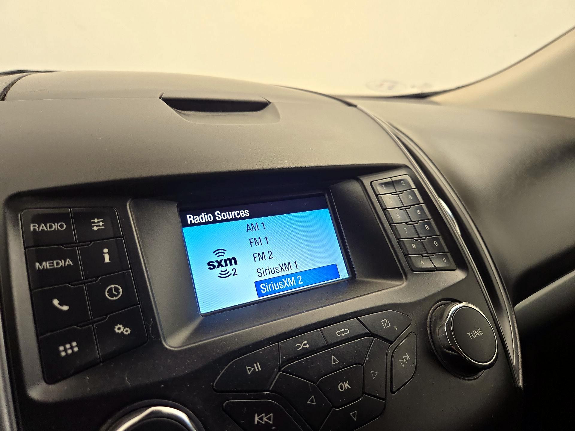 Thumbnail: 2019 Ford Edge - 15