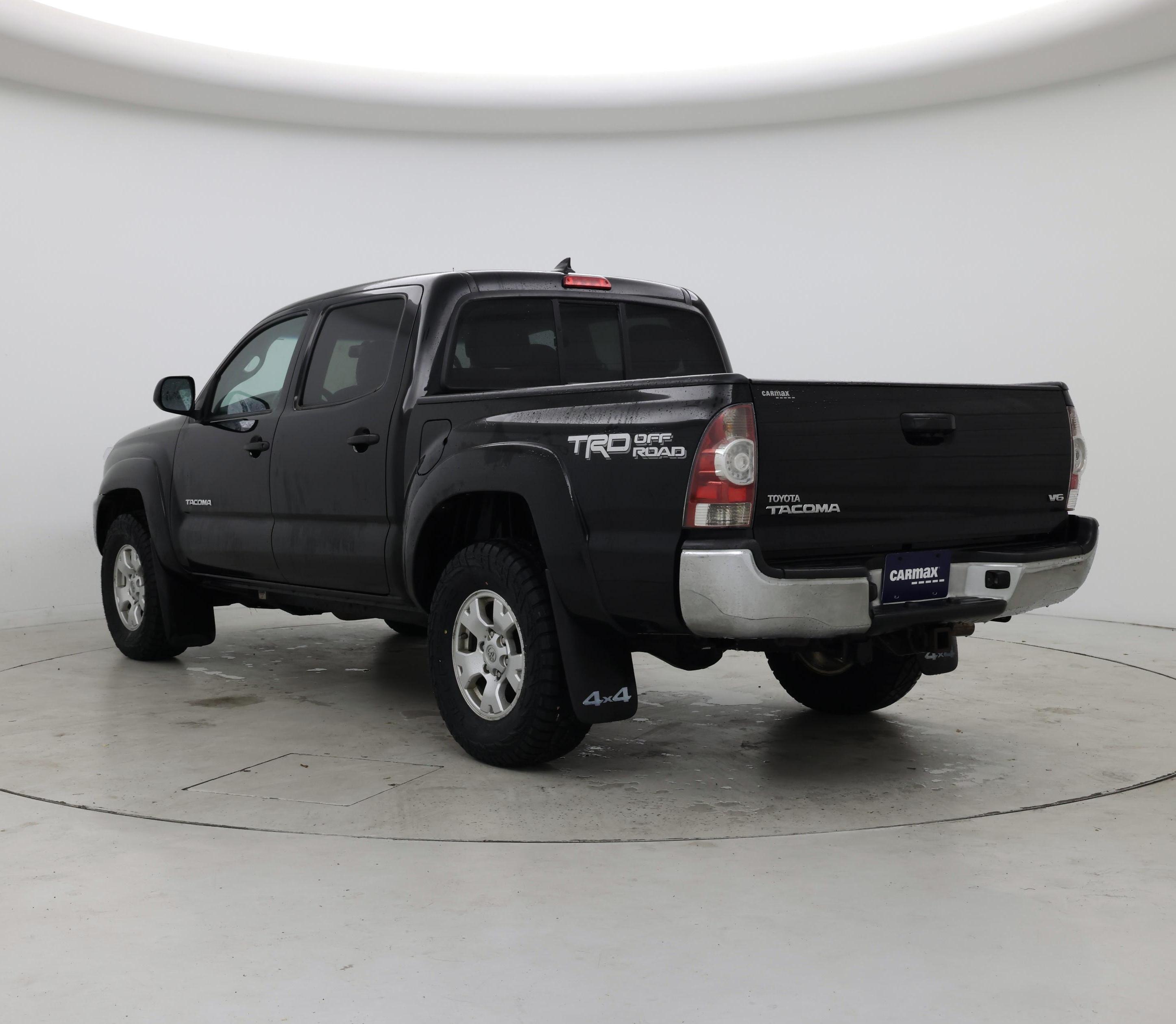 Thumbnail: 2015 Toyota Tacoma - 2