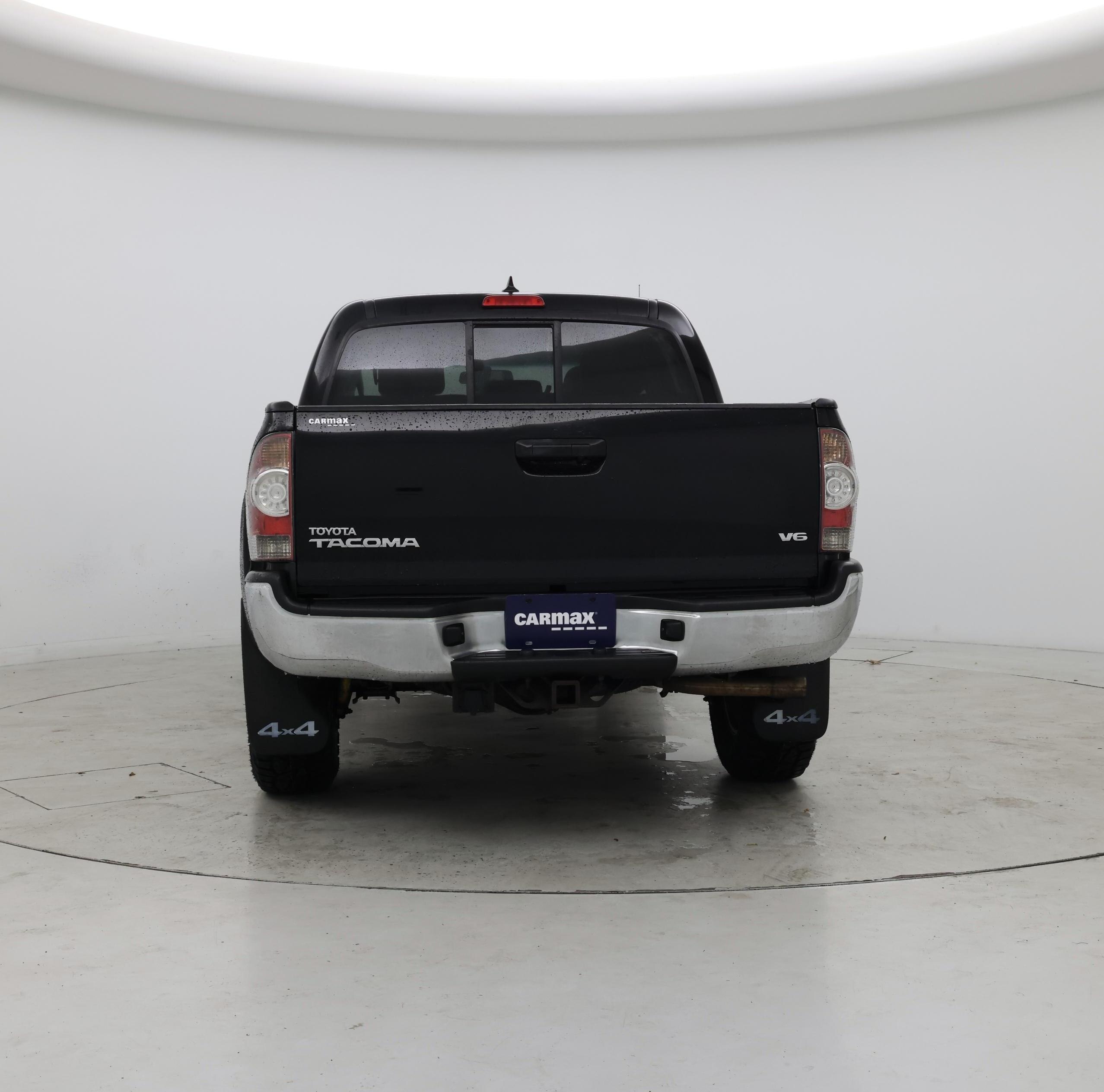 Thumbnail: 2015 Toyota Tacoma - 6