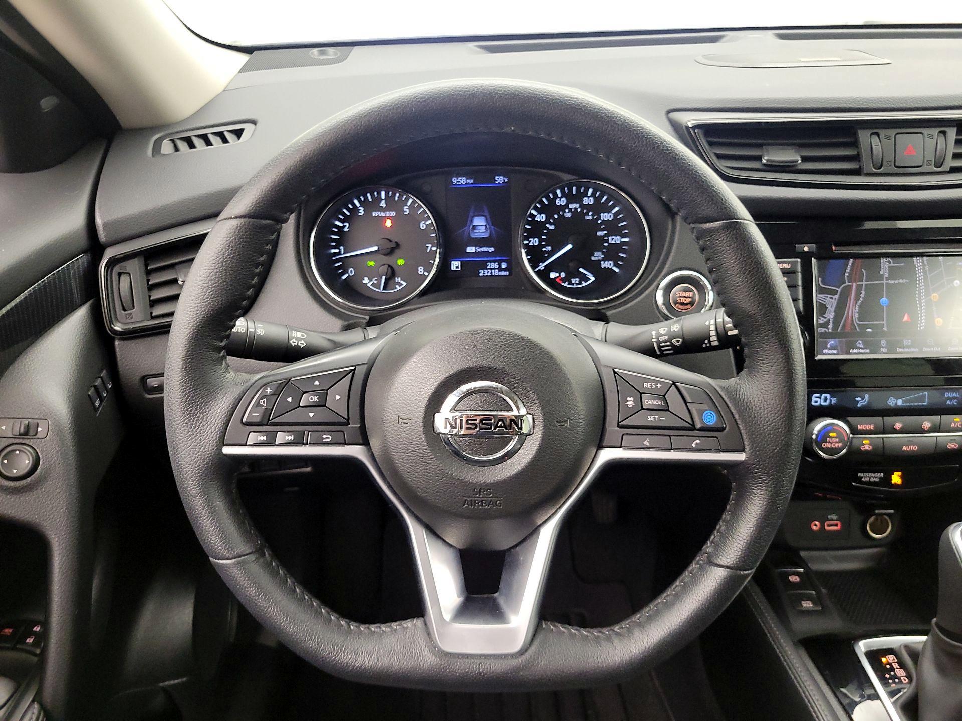 Thumbnail: 2020 Nissan Rogue - 10