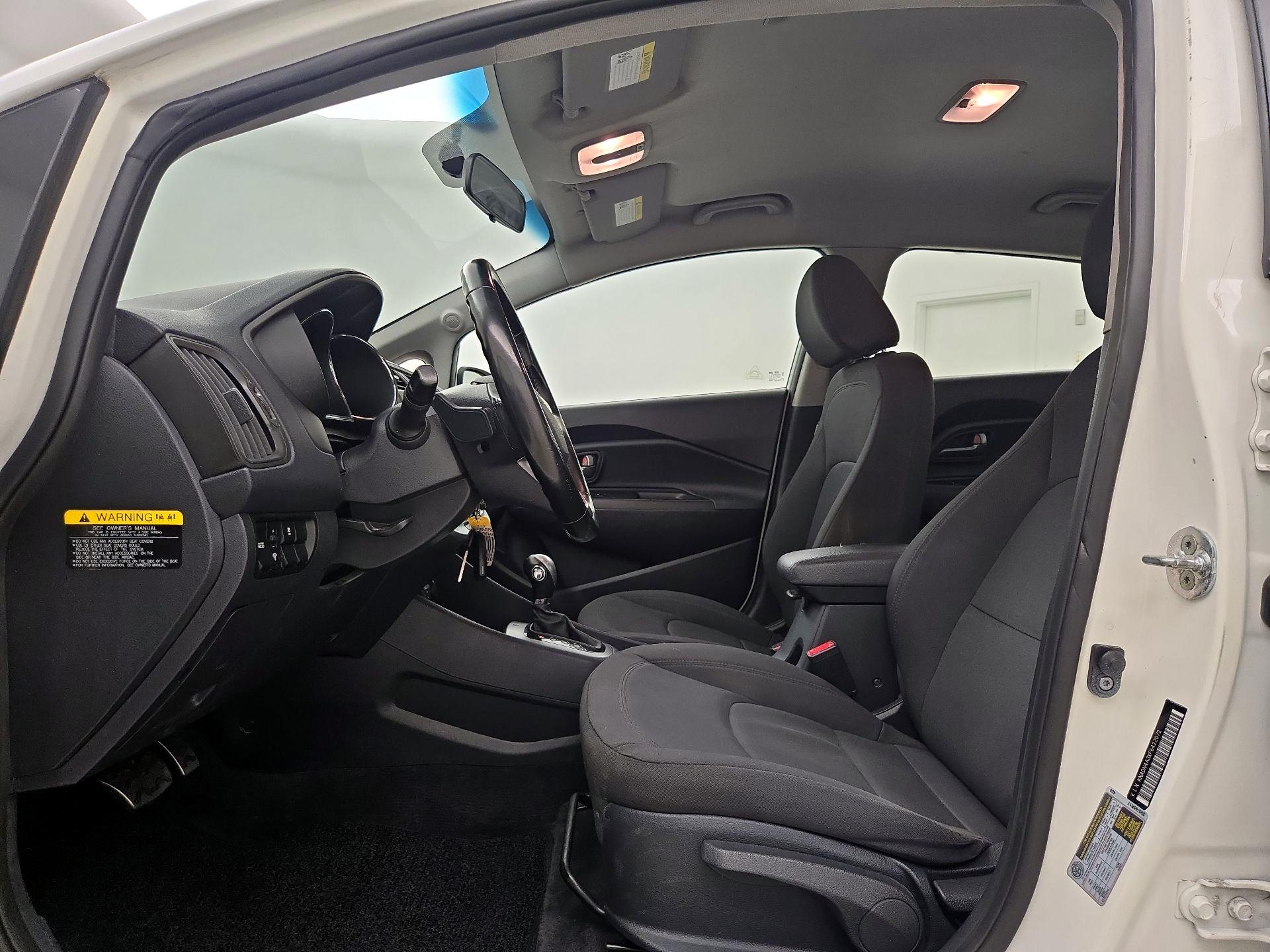 Thumbnail: 2015 Kia Rio - 11