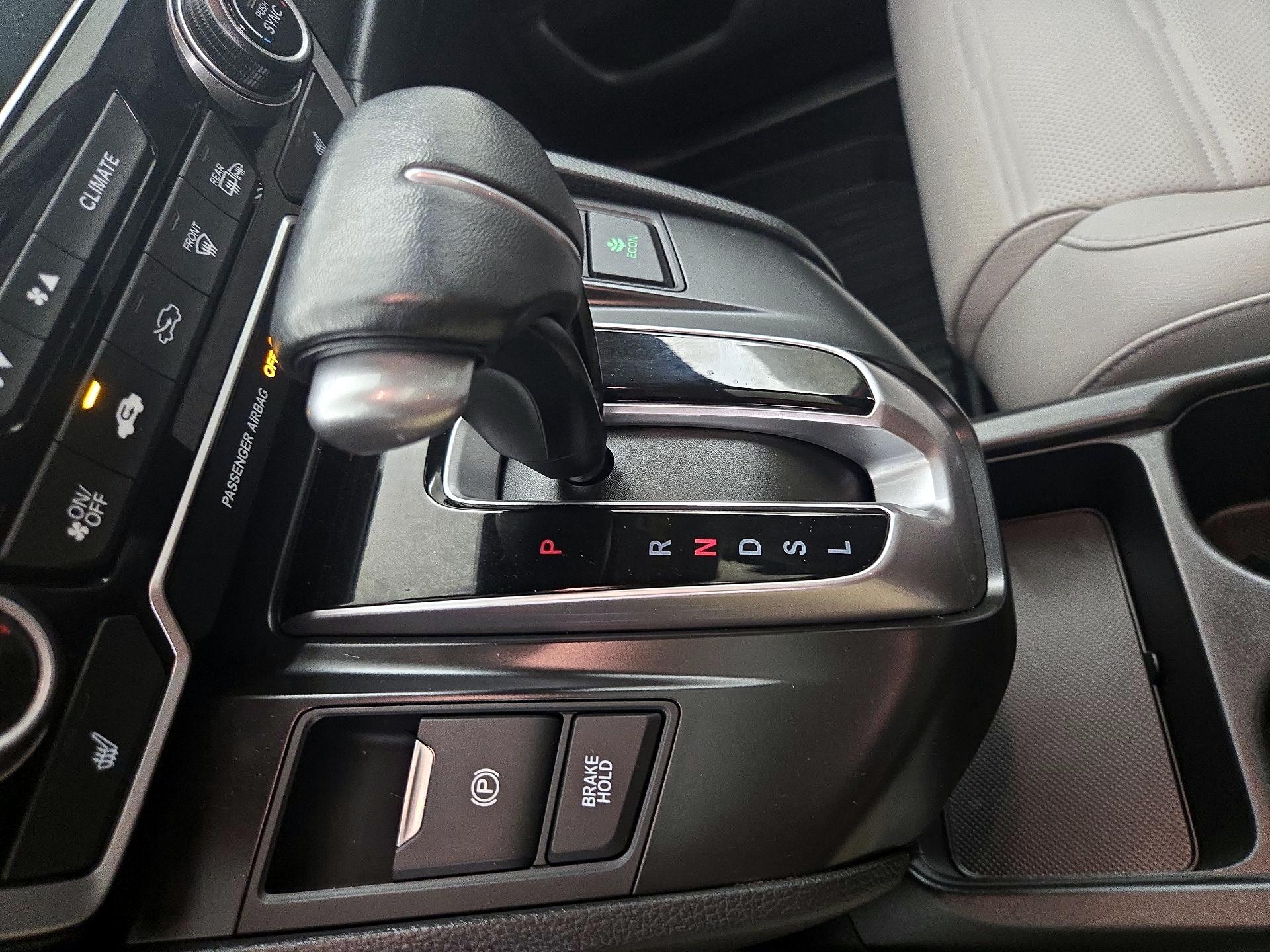 Thumbnail: 2020 Honda CR-V - 17