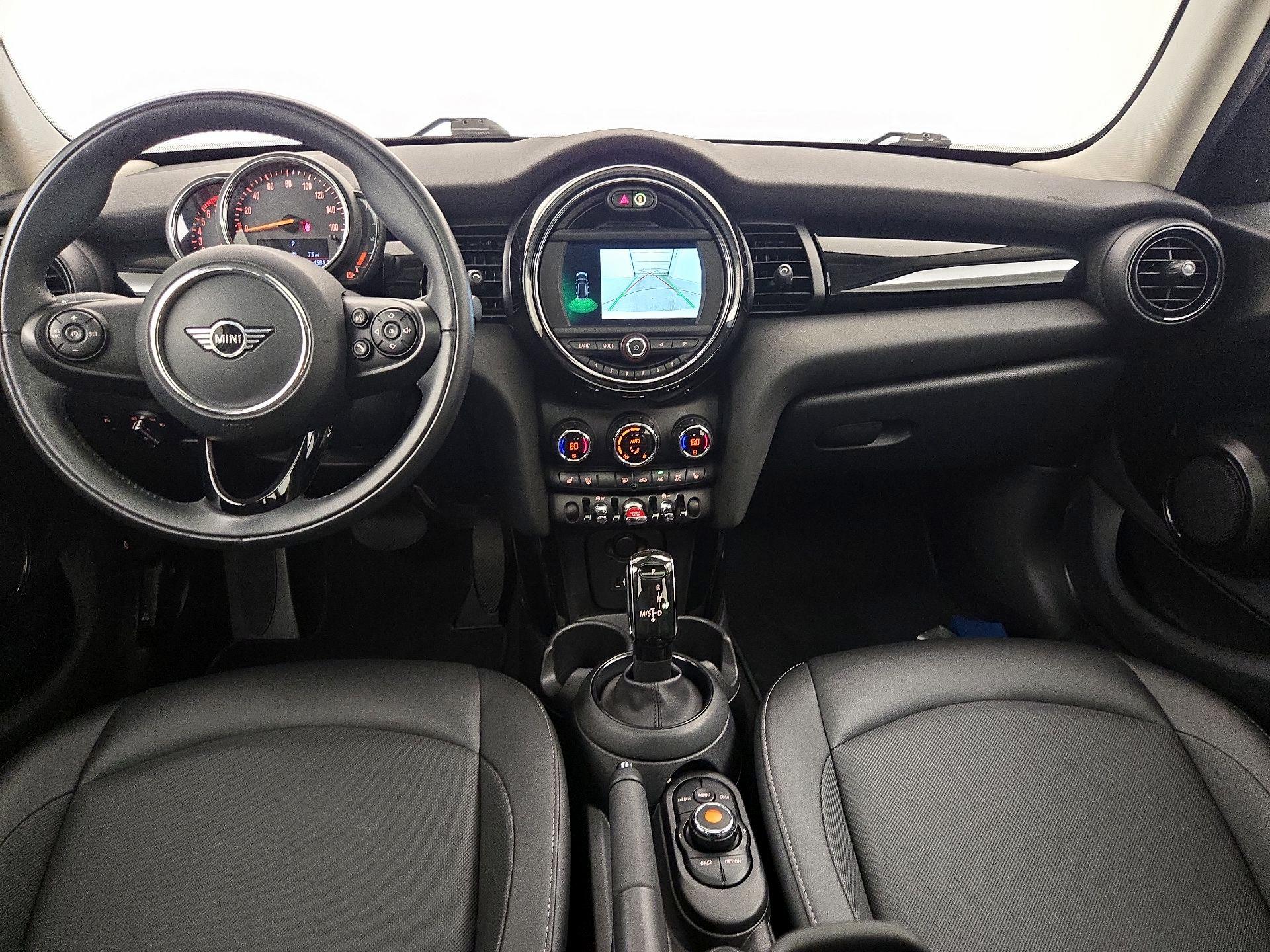 Thumbnail: 2021 MINI Cooper Hardtop - 9