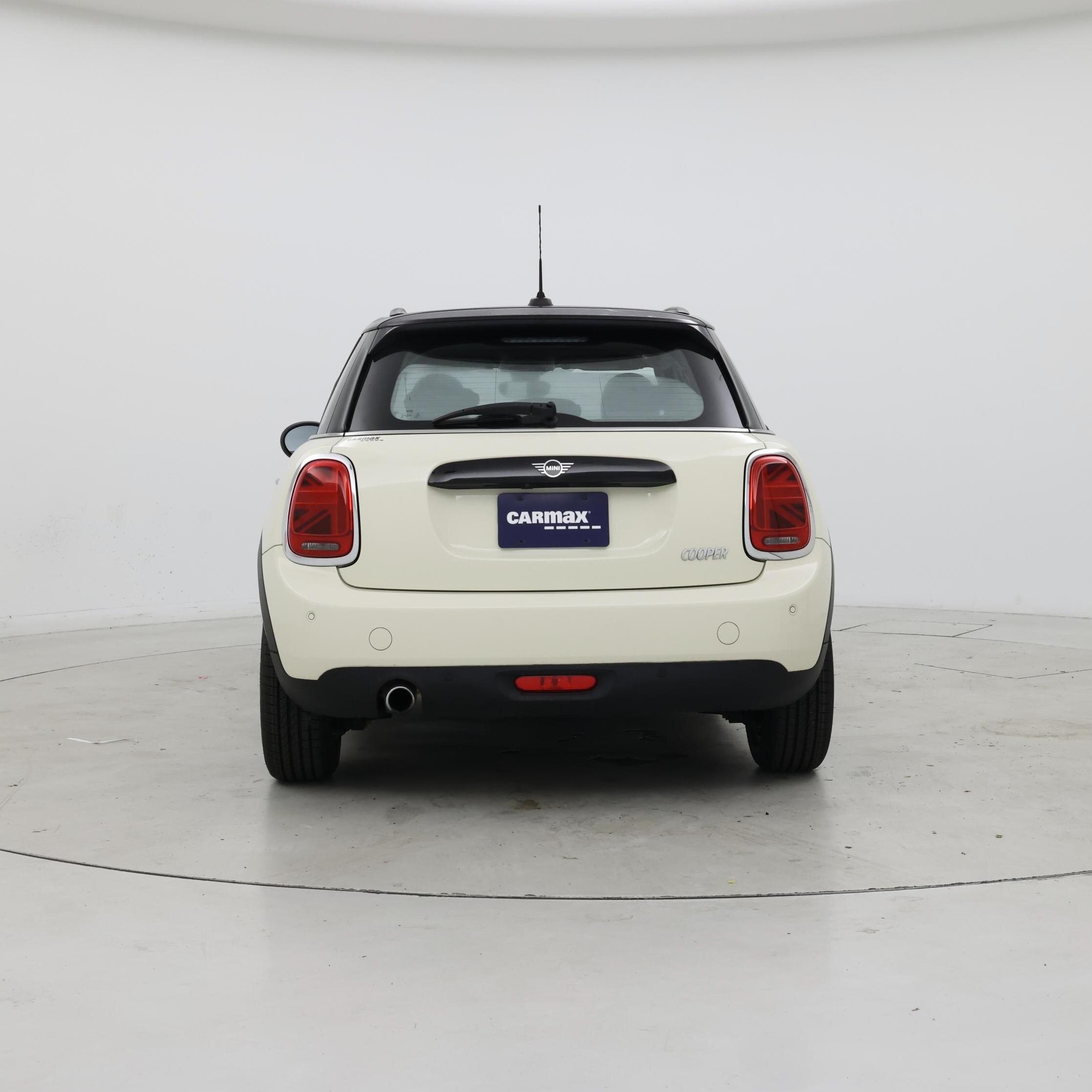 Thumbnail: 2021 MINI Cooper Hardtop - 6