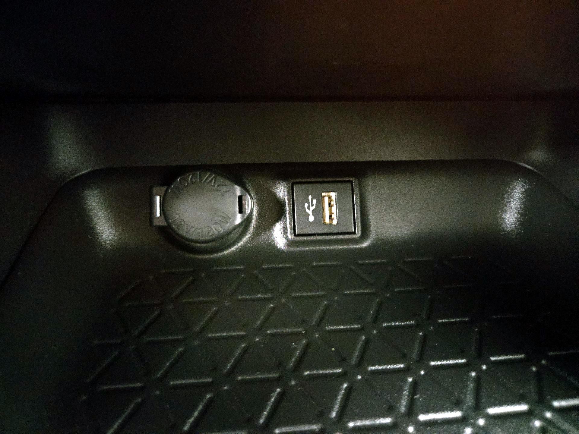 Thumbnail: 2023 Toyota RAV4 - 18