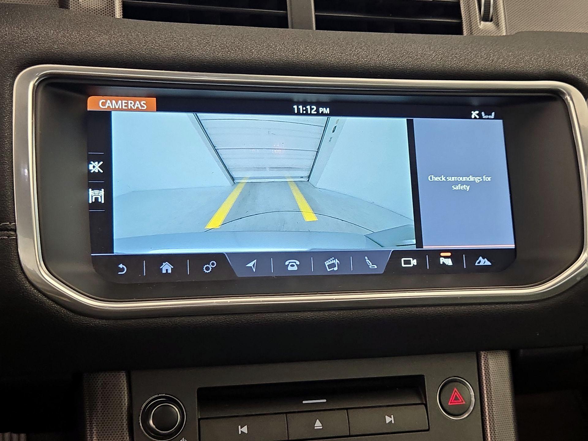 Thumbnail: 2018 Land Rover Range Rover Evoque - 15