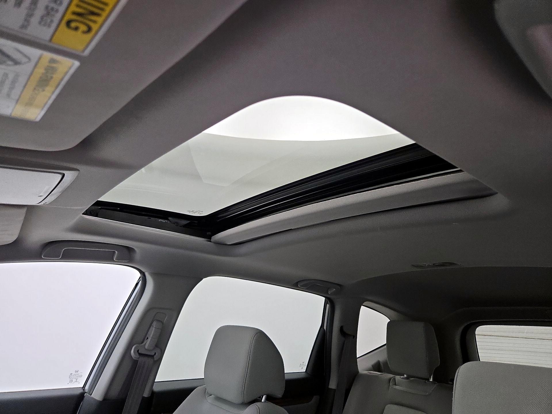 Thumbnail: 2017 Honda CR-V - 19