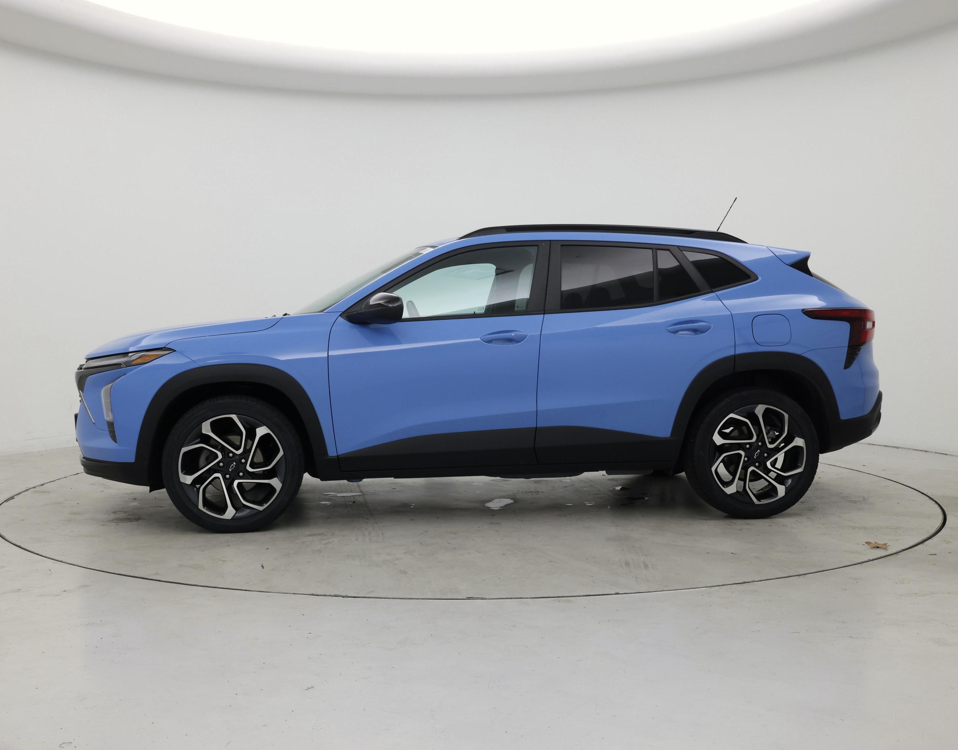 Thumbnail: 2024 Chevrolet Trax - 3