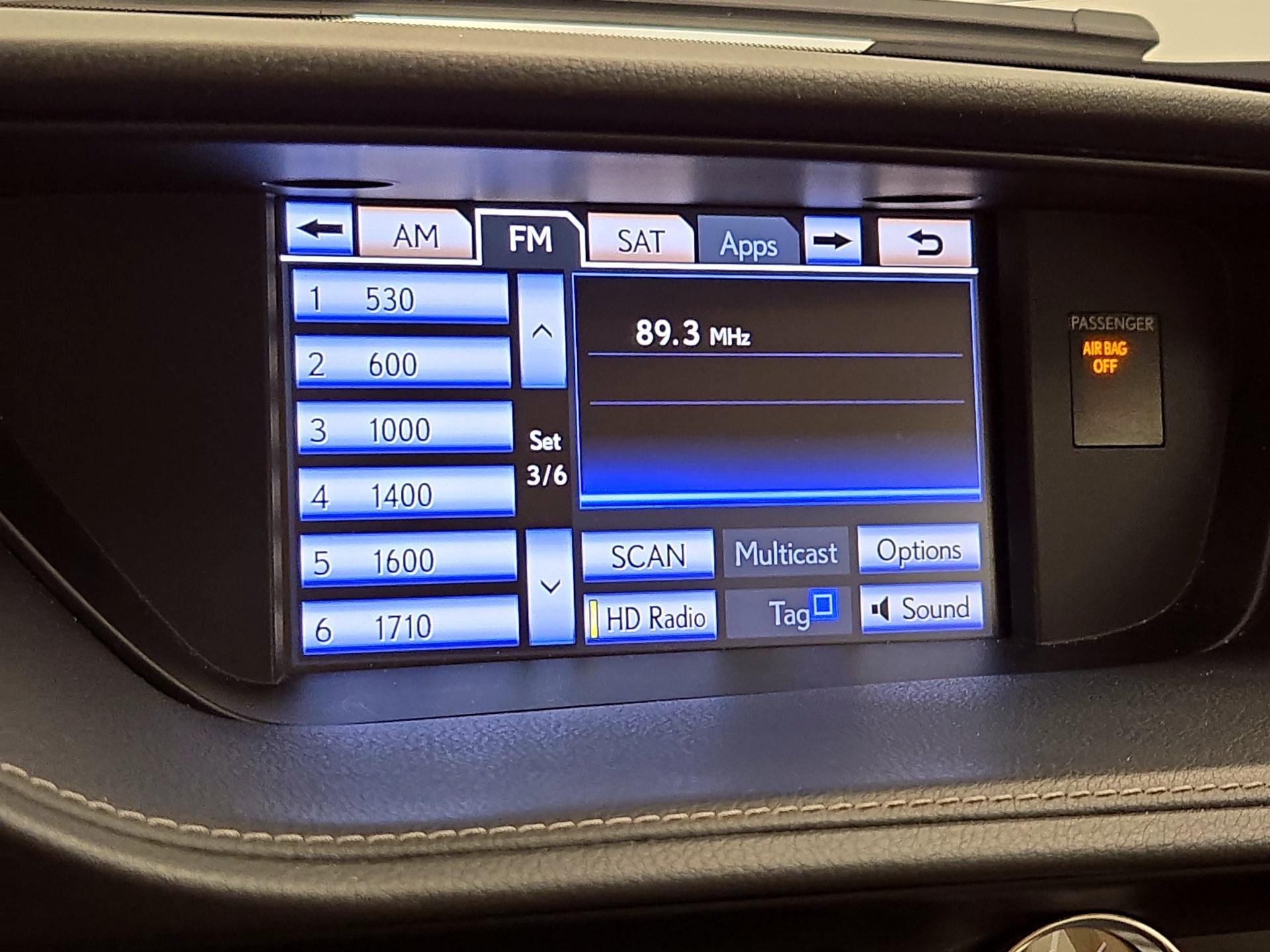 Thumbnail: 2014 Lexus ES - 16