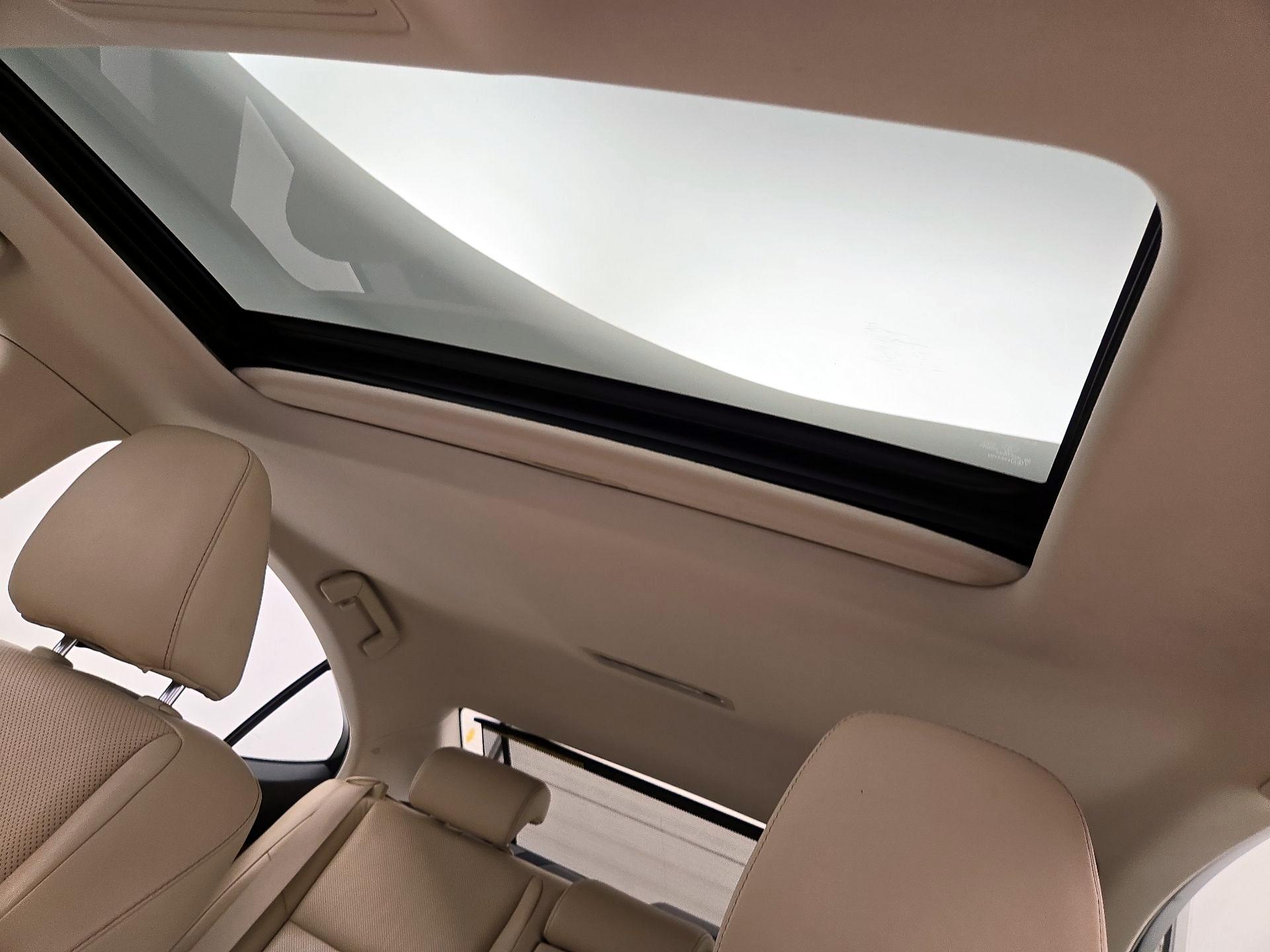 Thumbnail: 2014 Lexus ES - 20